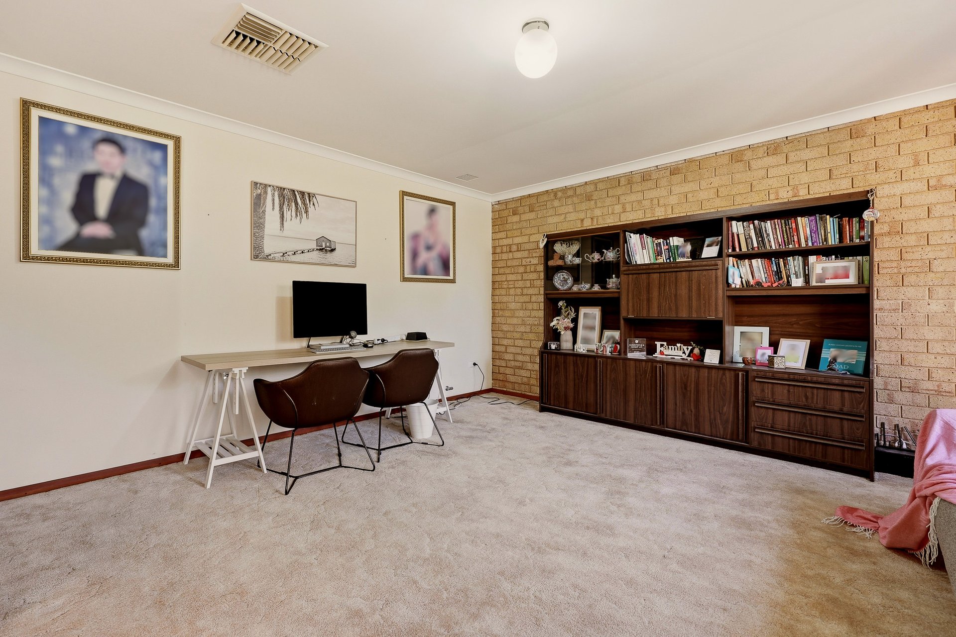 17 Andes Close — photo 2 of 10