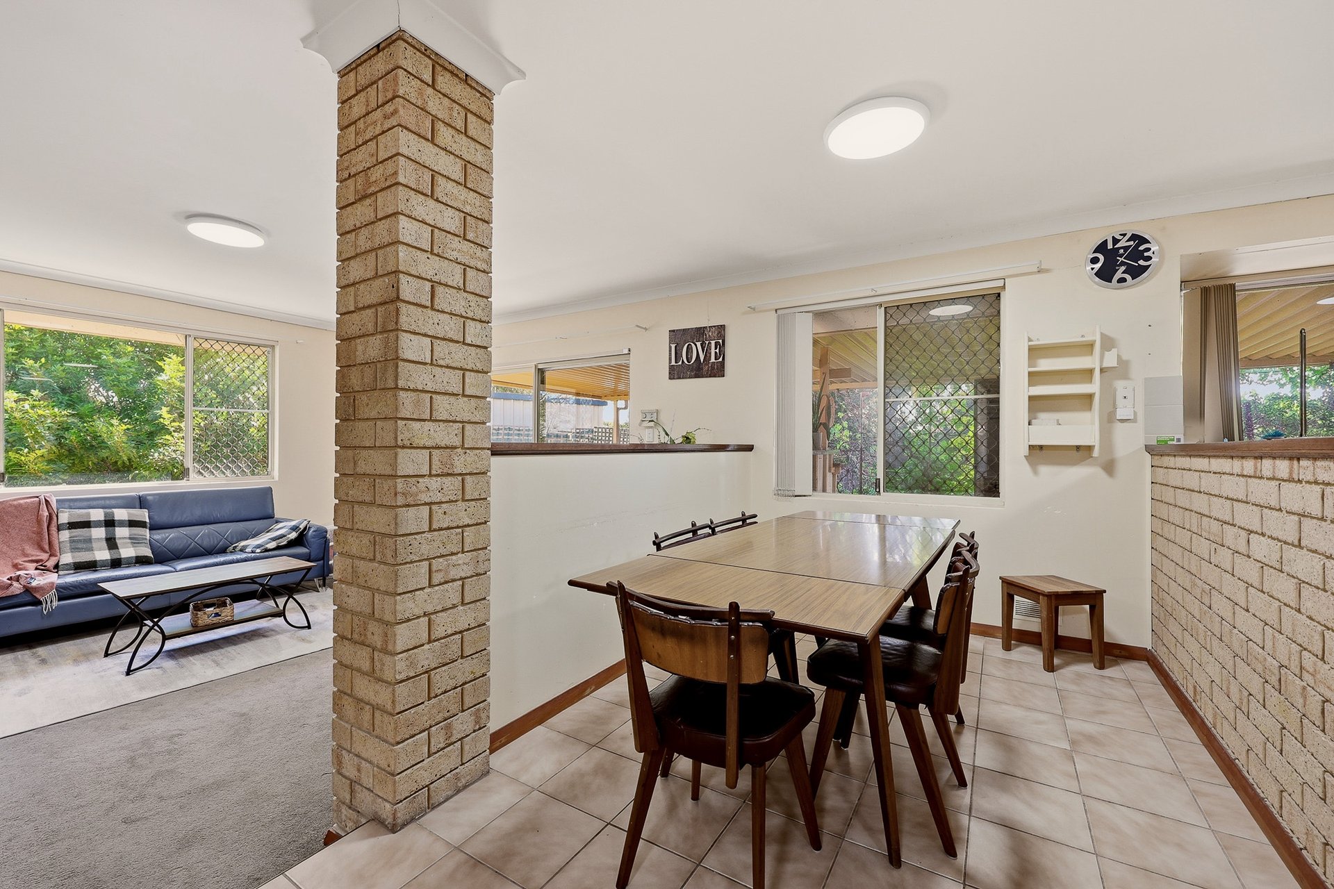 17 Andes Close — photo 8 of 10