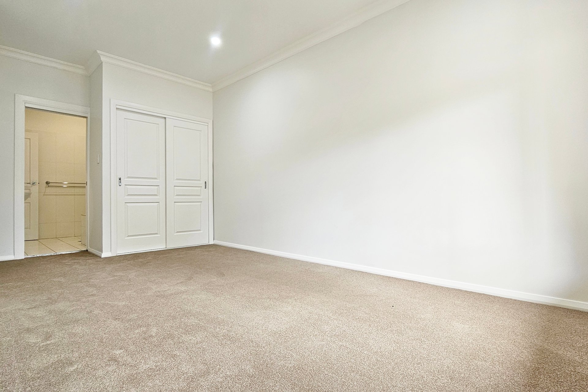 2A Belmore Street — photo 9 of 10