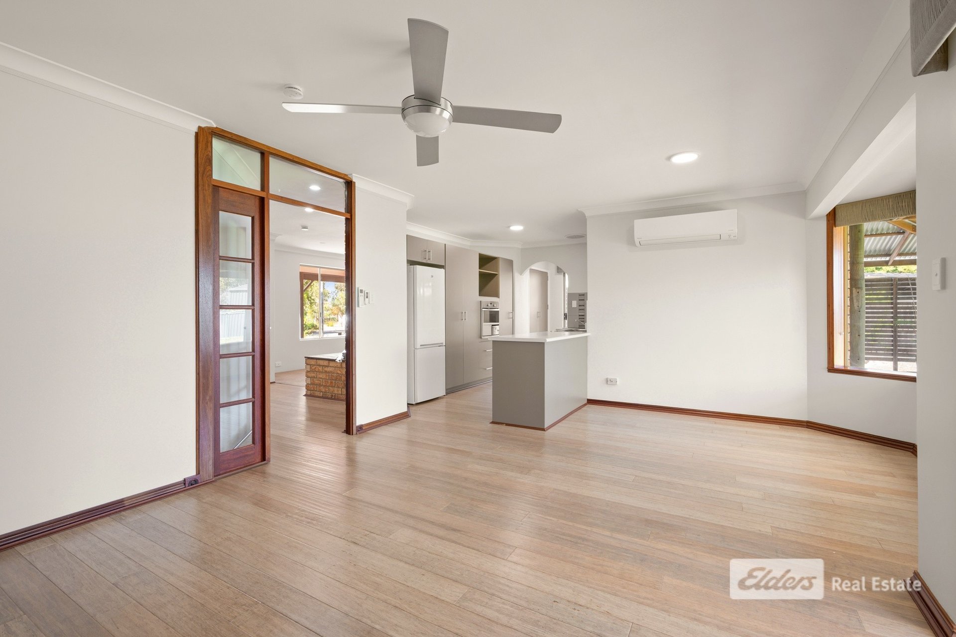 2 Busher Place — photo 4 of 10