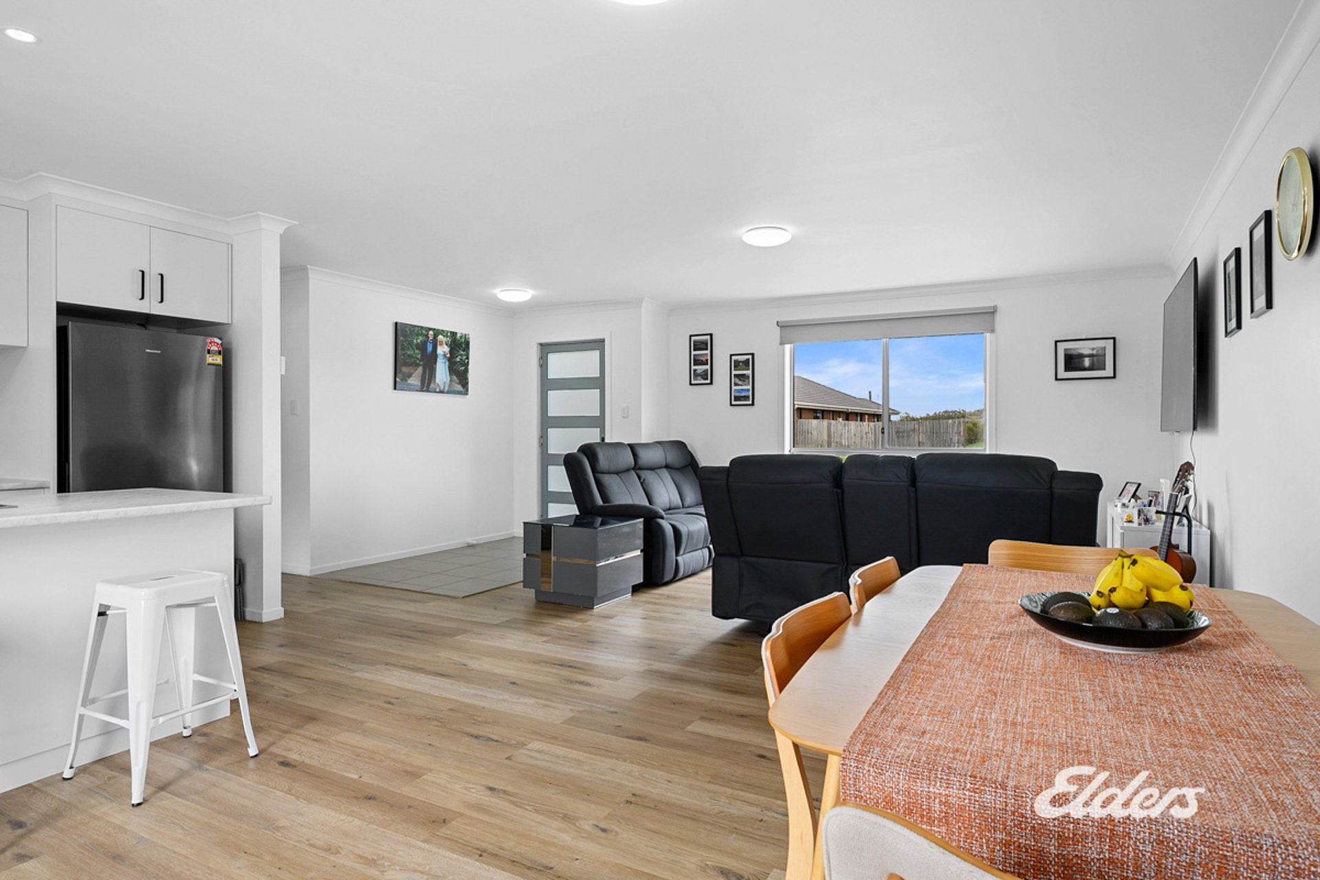 10 Leederry Street — photo 5 of 10