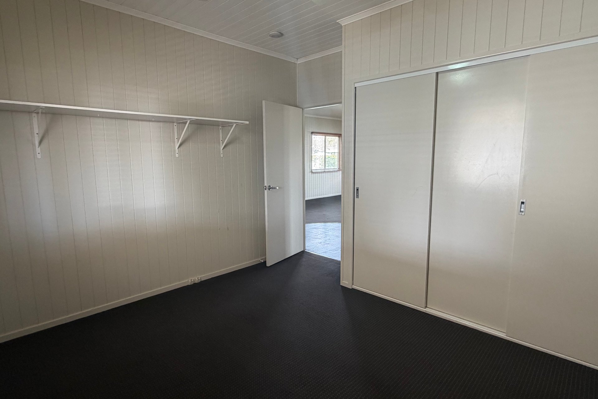 122 Pratten Street — photo 10 of 10
