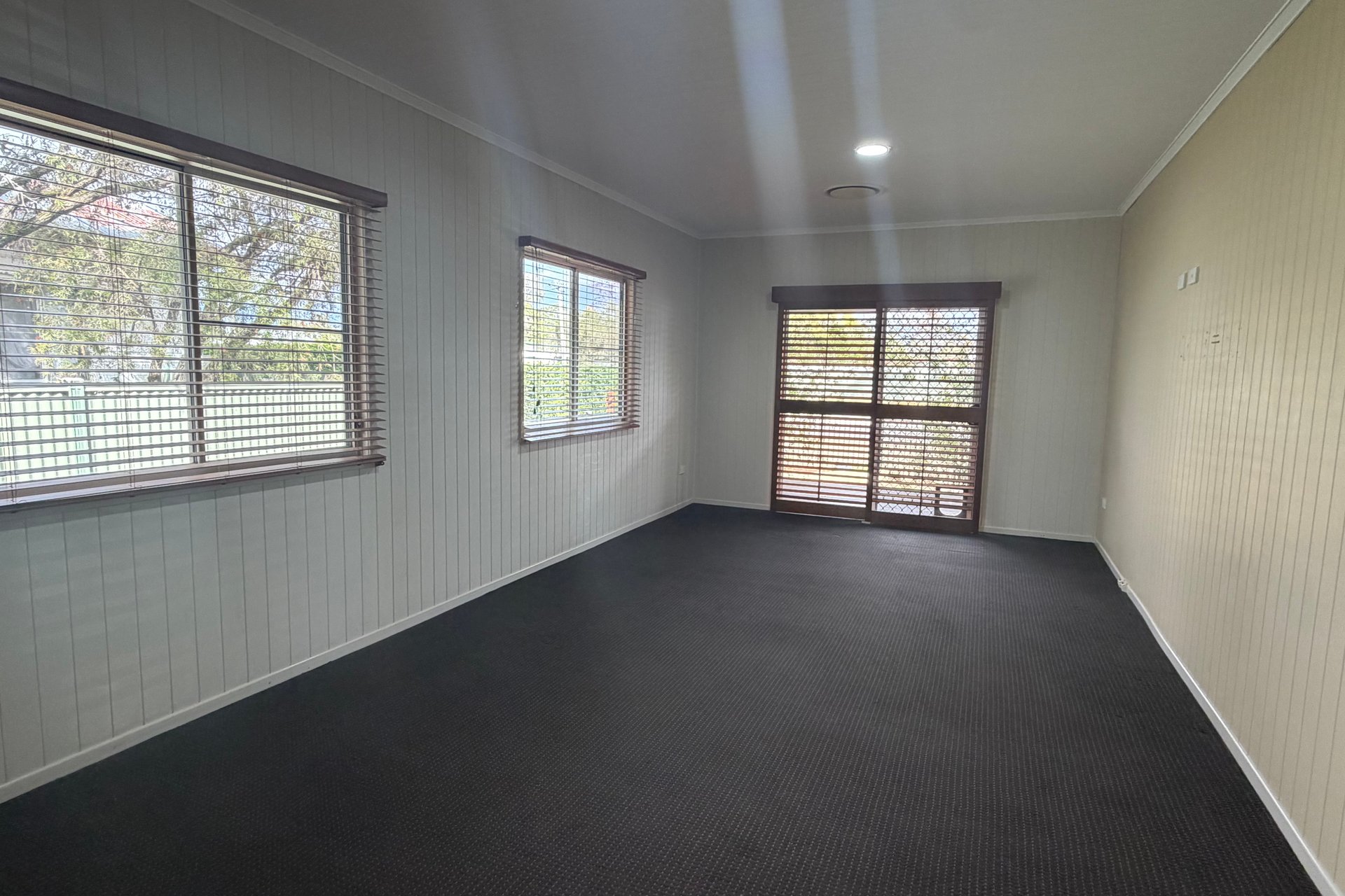 122 Pratten Street — photo 3 of 10