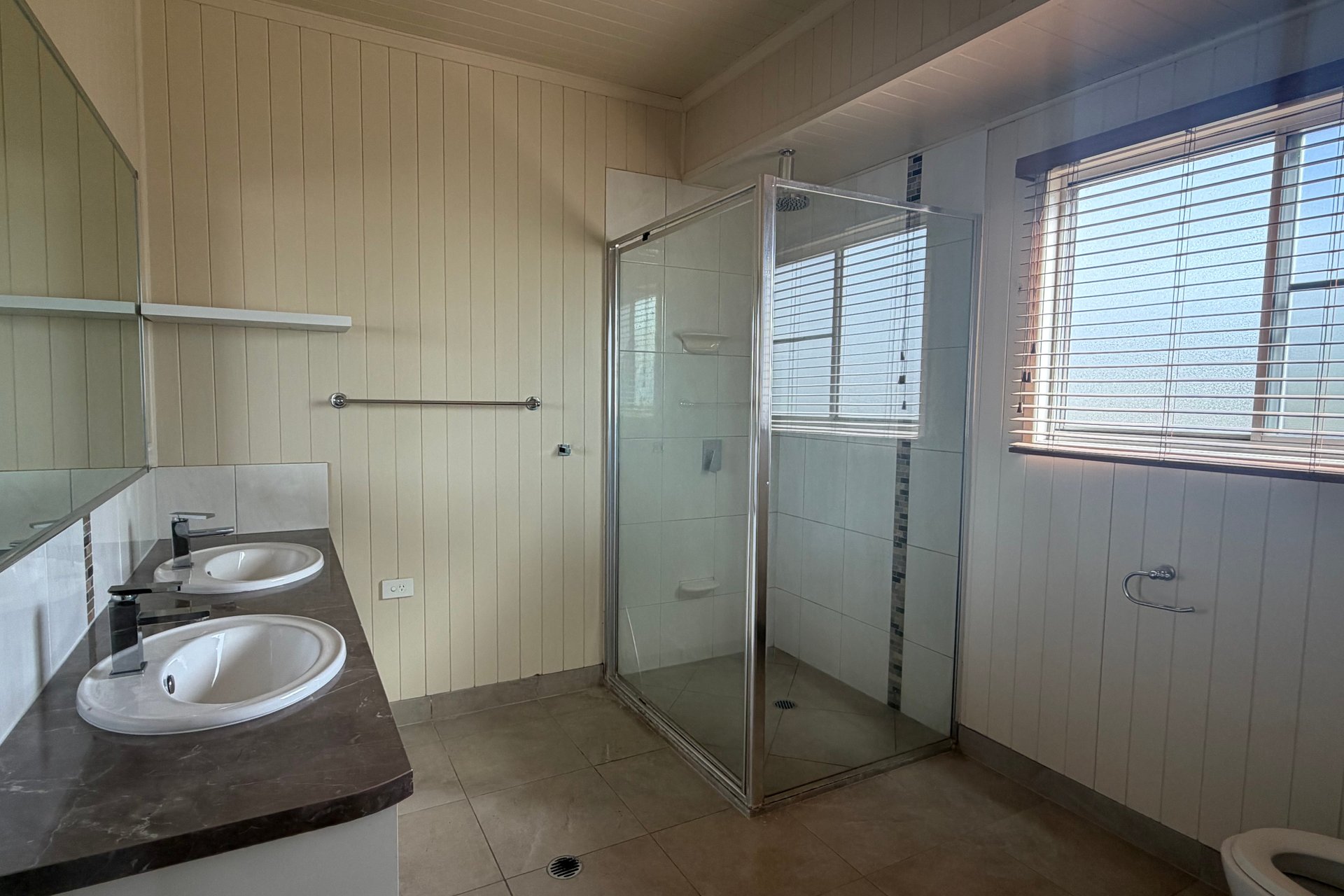 122 Pratten Street — photo 8 of 10