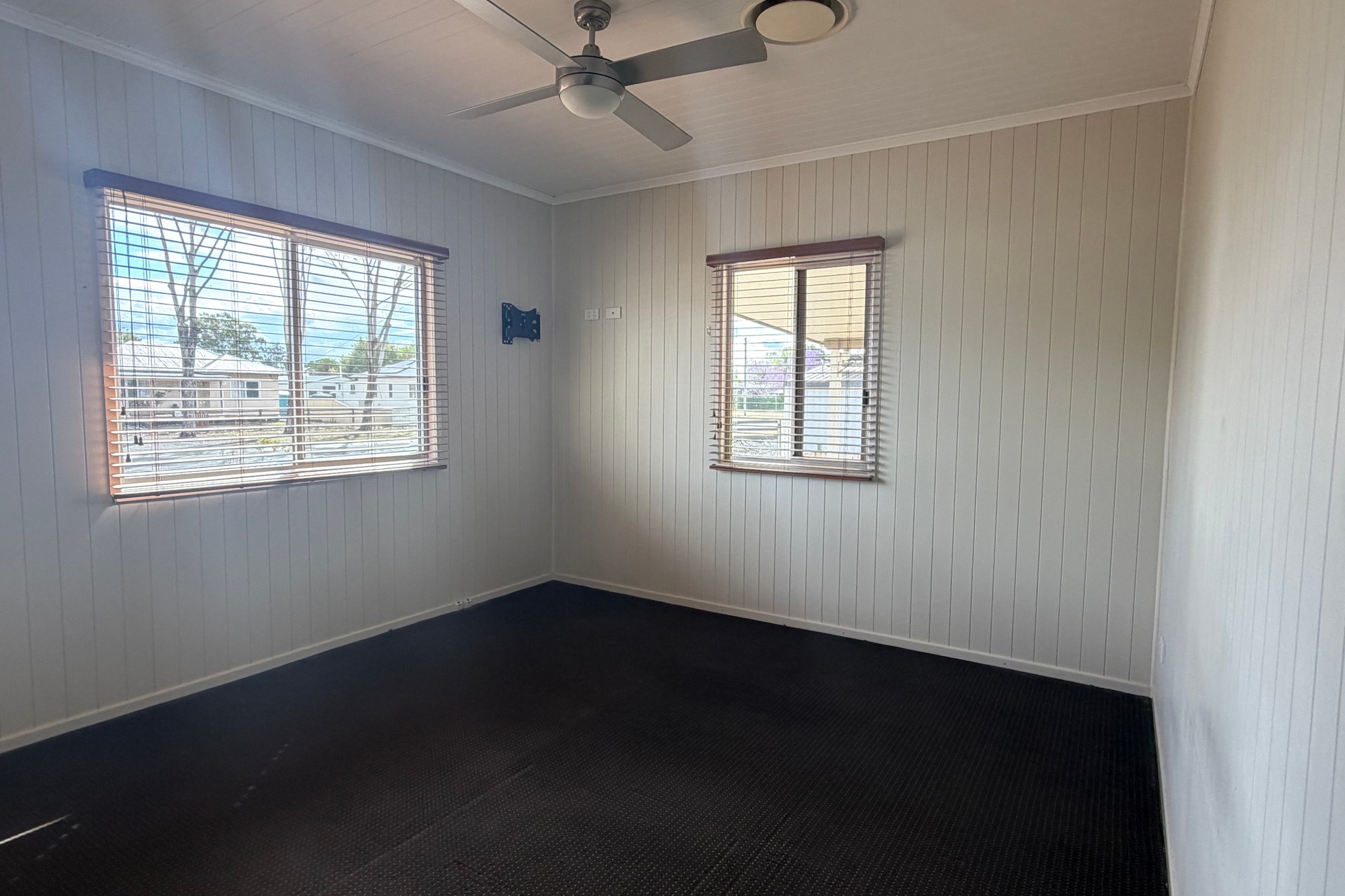 122 Pratten Street — photo 7 of 10