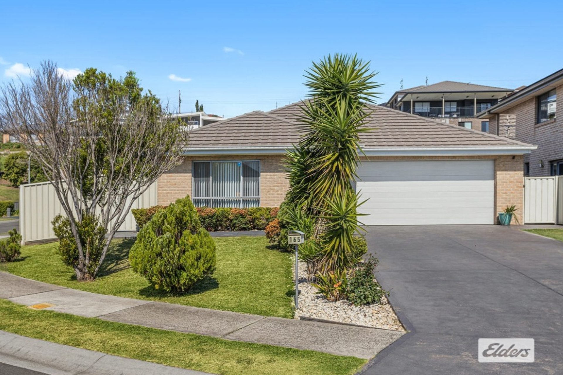 165 Shearwater Drive, Lake Heights, NSW, 2502