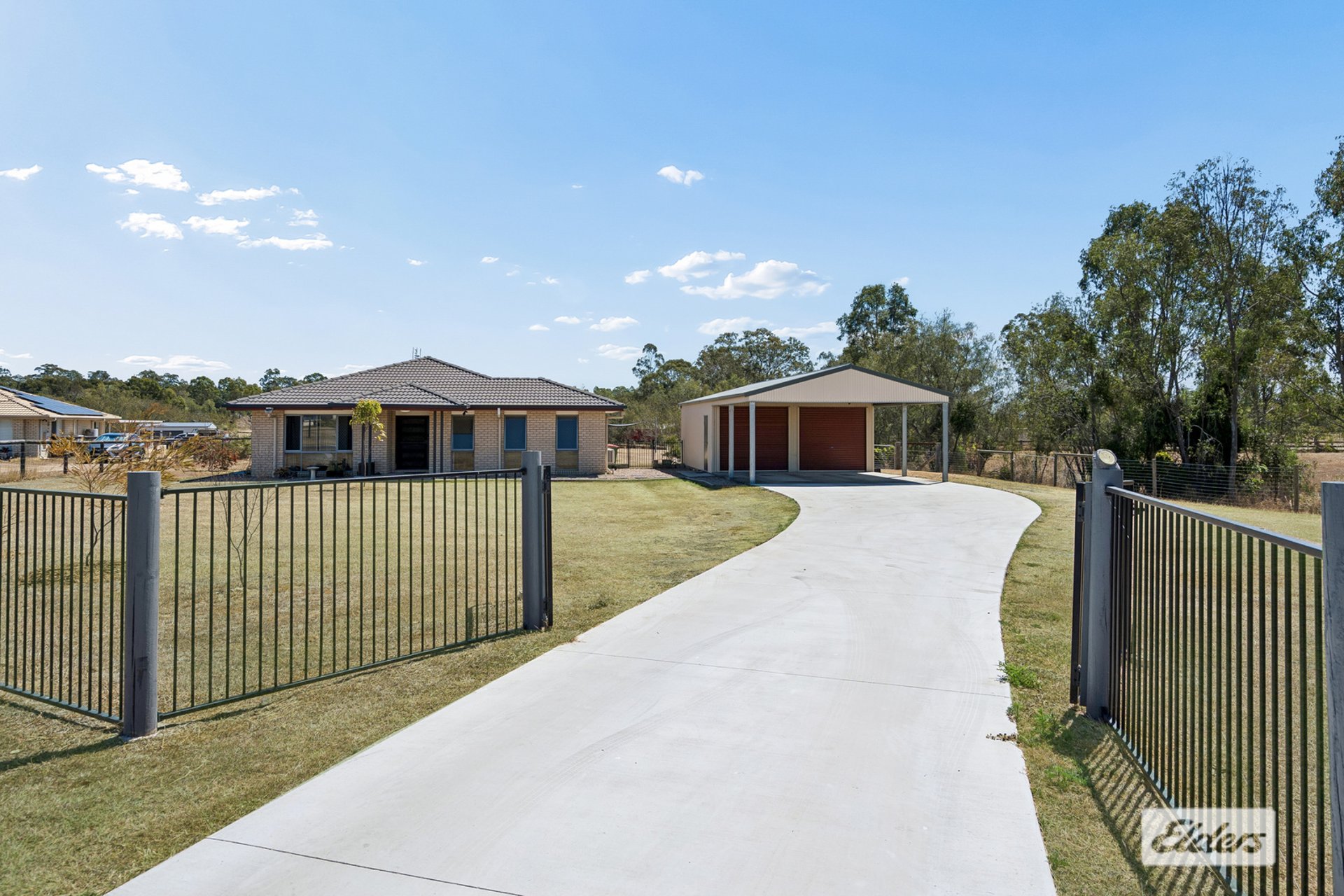 6 Fernrow Drive, Plainland, QLD, 4341