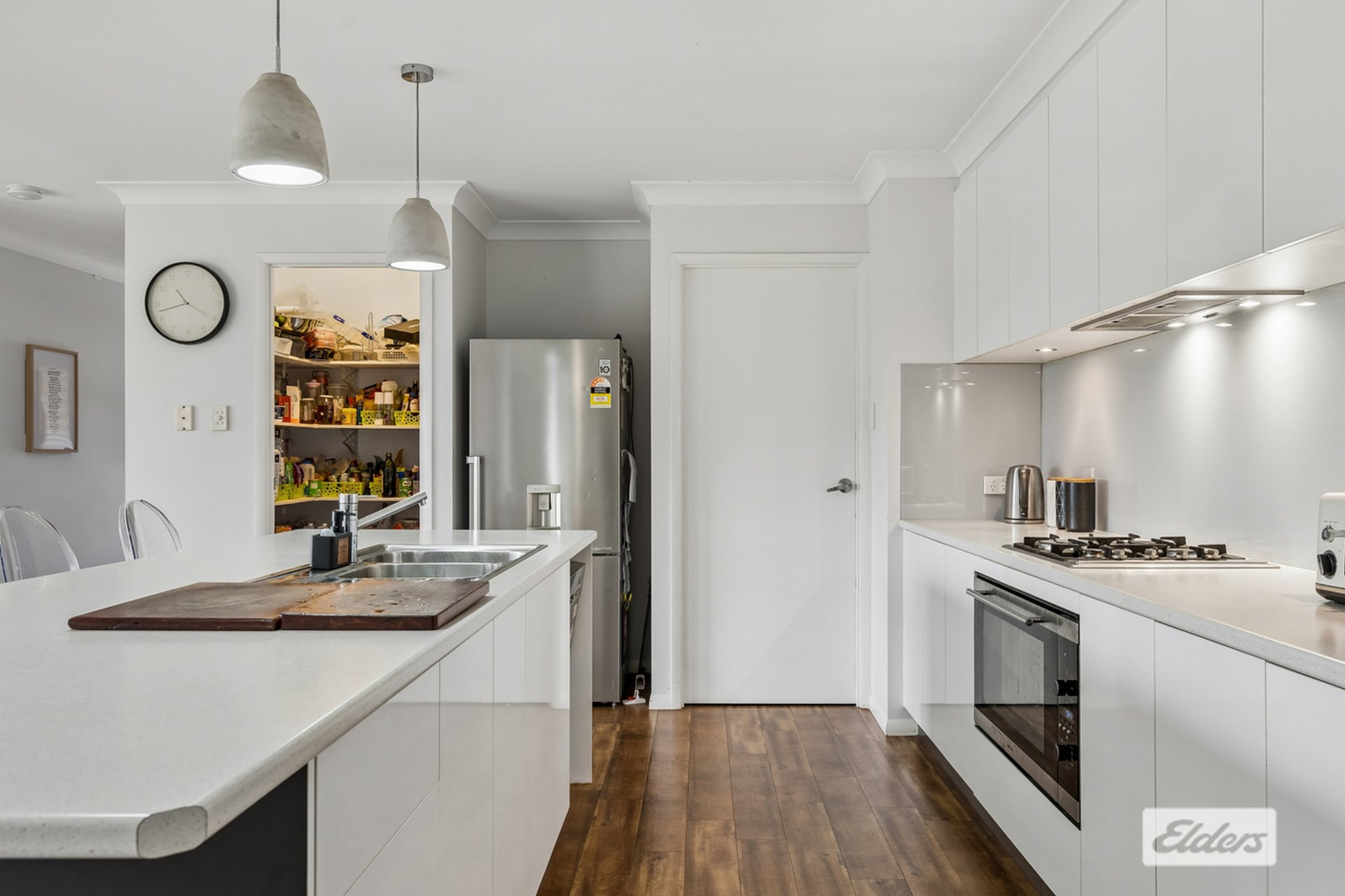 3 Hanlon Court — photo 4 of 10