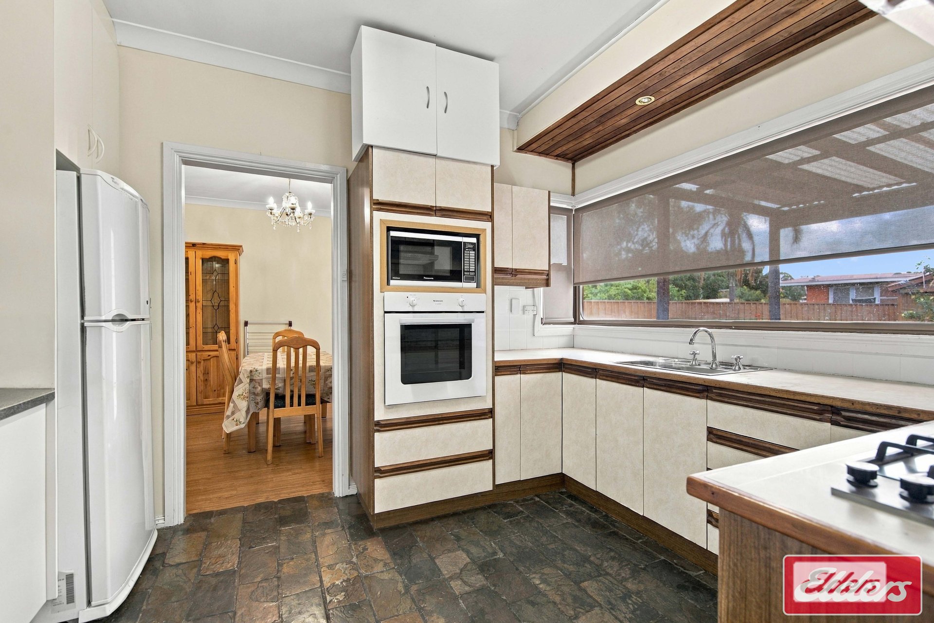 28 Princess Street — photo 9 of 10