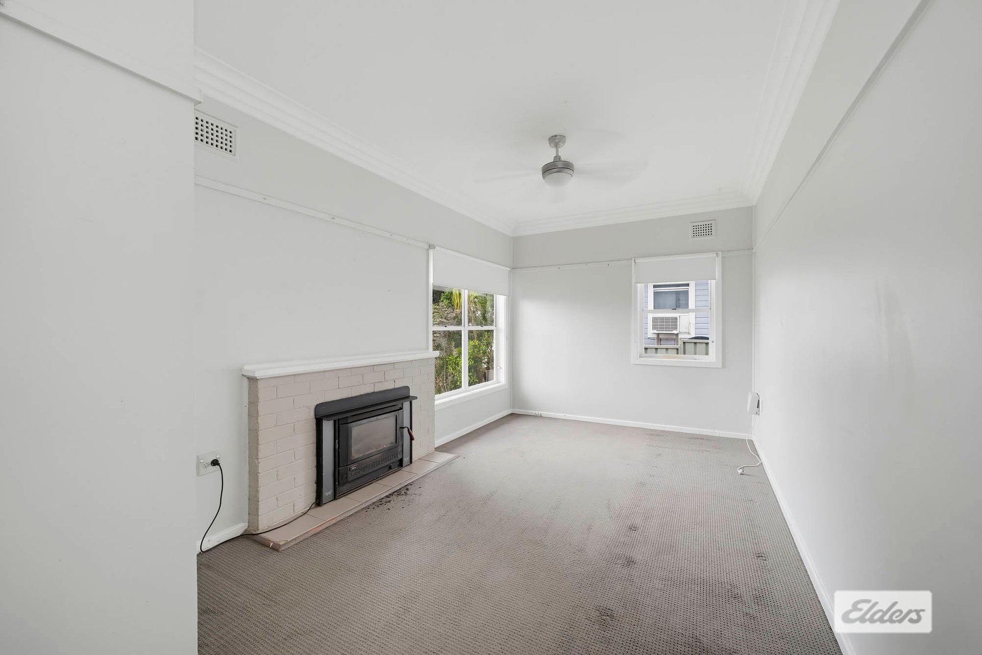 23 Robertson Street — photo 2 of 10