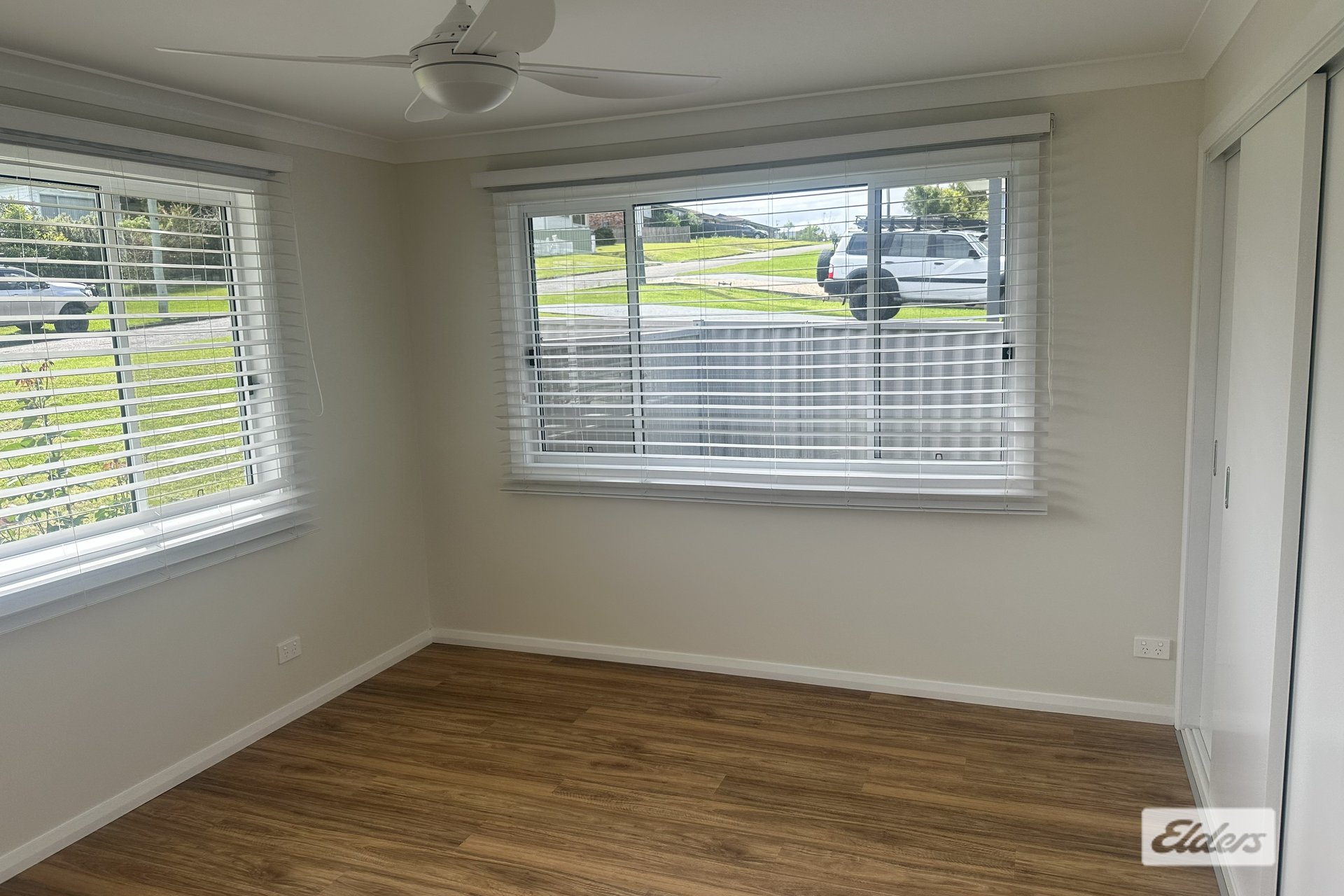 21 Bangalow Road — photo 8 of 10