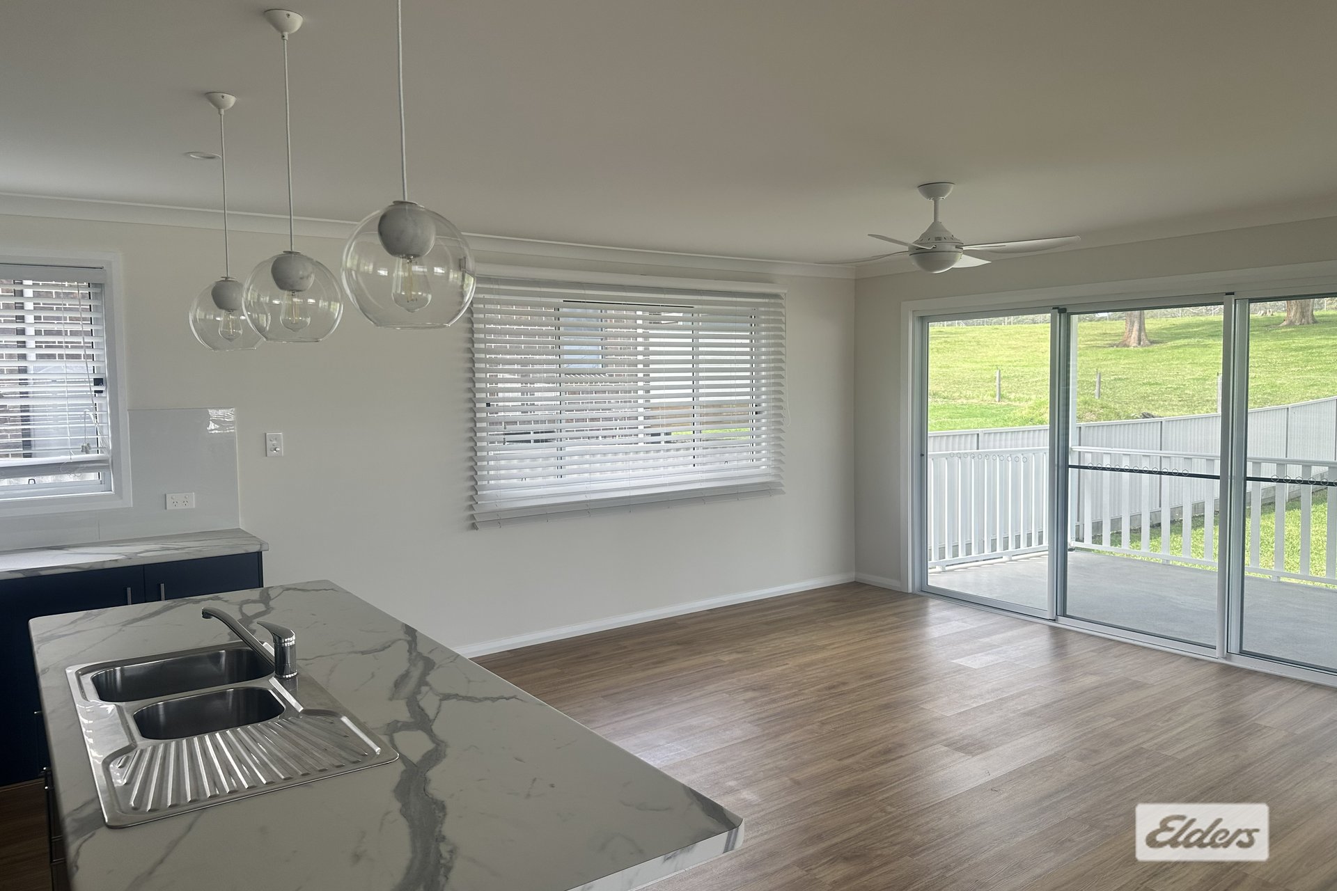 21 Bangalow Road — photo 4 of 10