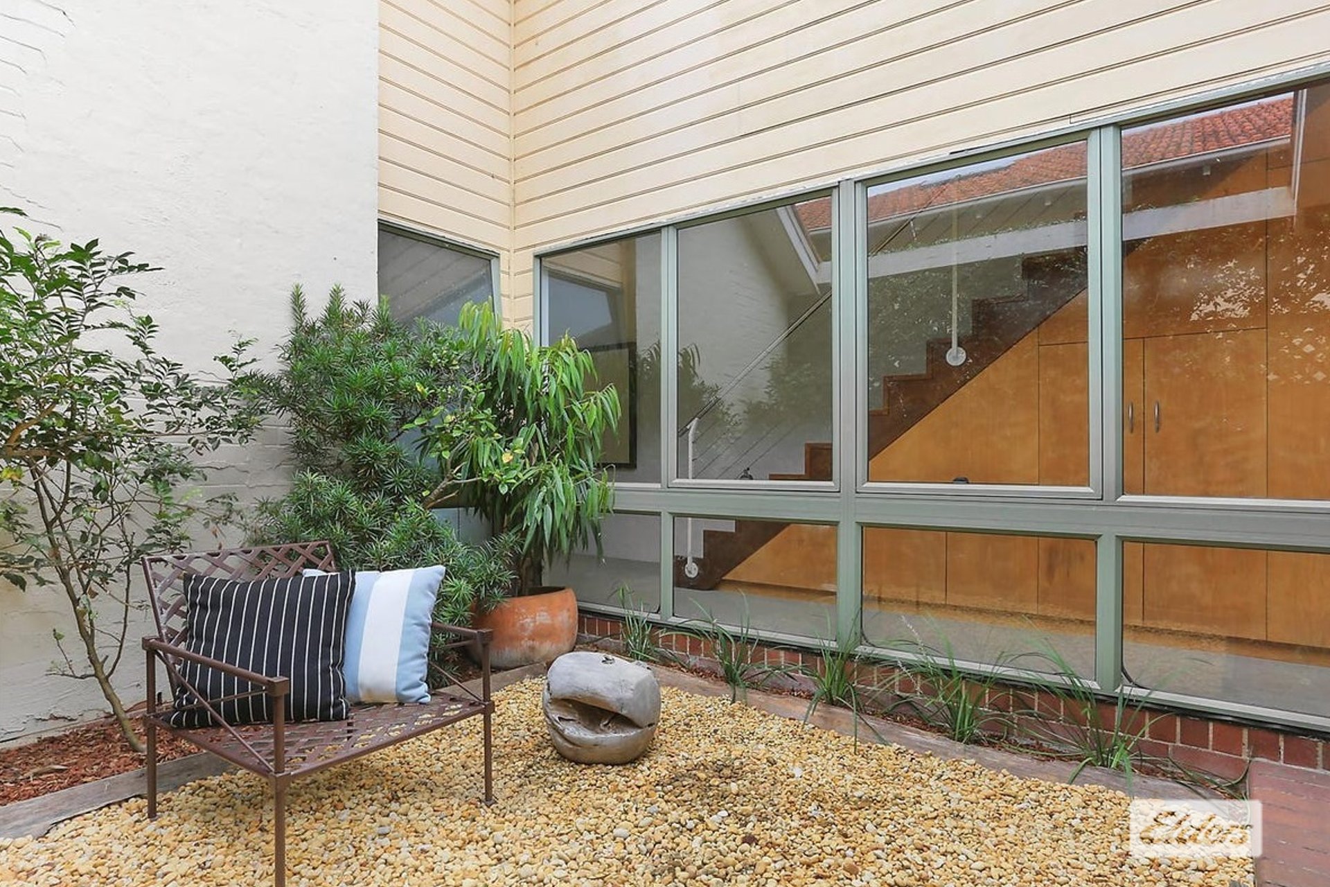 24A Devonshire Street — photo 6 of 8