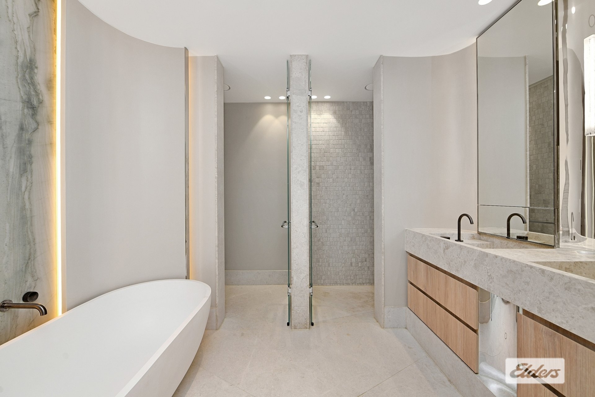 1/57A Fitzwilliam Road — photo 4 of 9