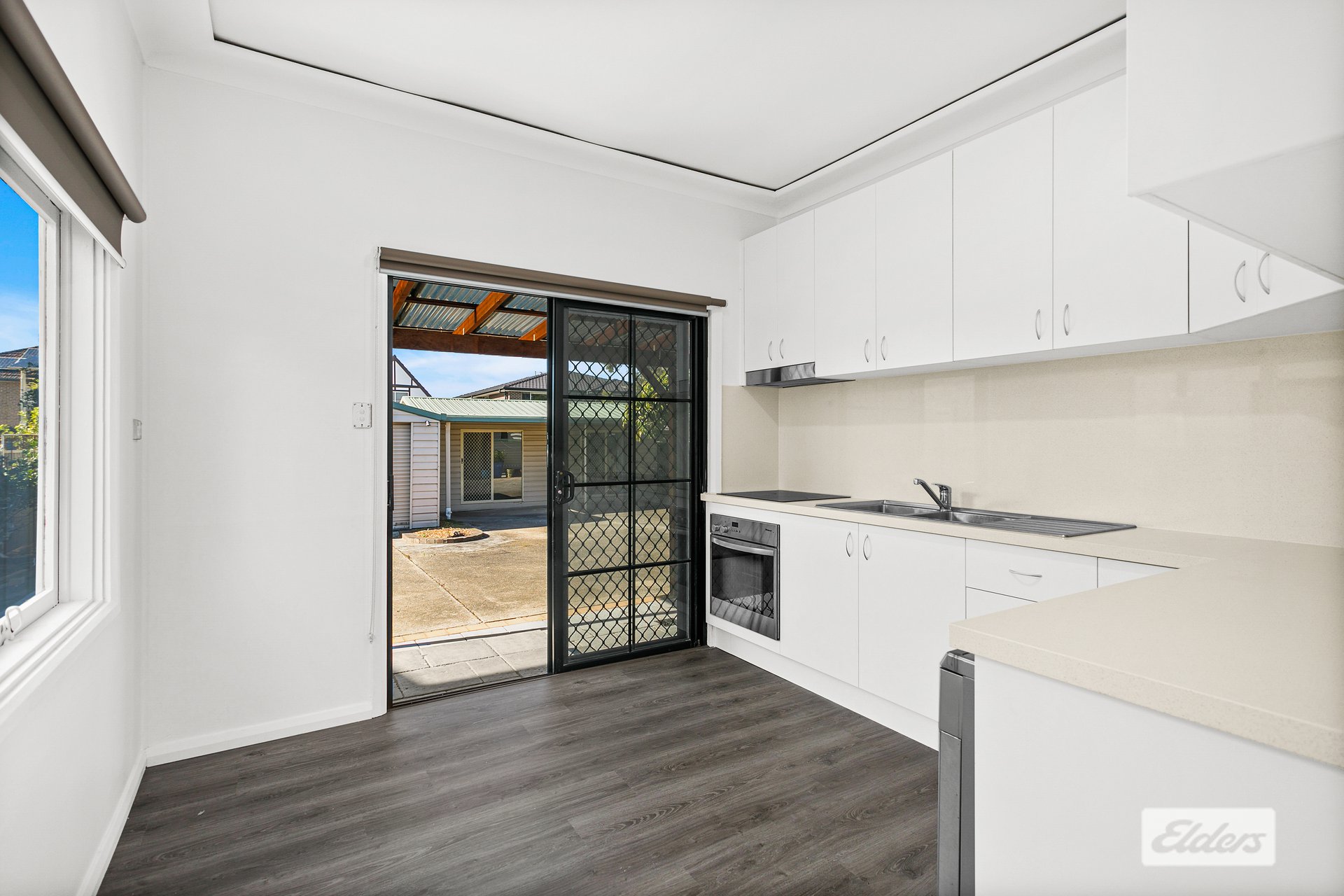 304 Princes Highway — photo 3 of 5