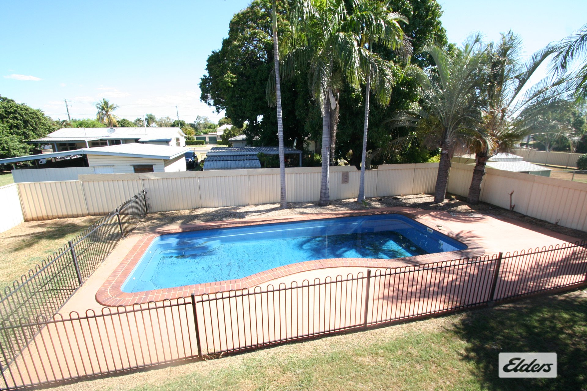 4 Dearden Place — photo 6 of 7