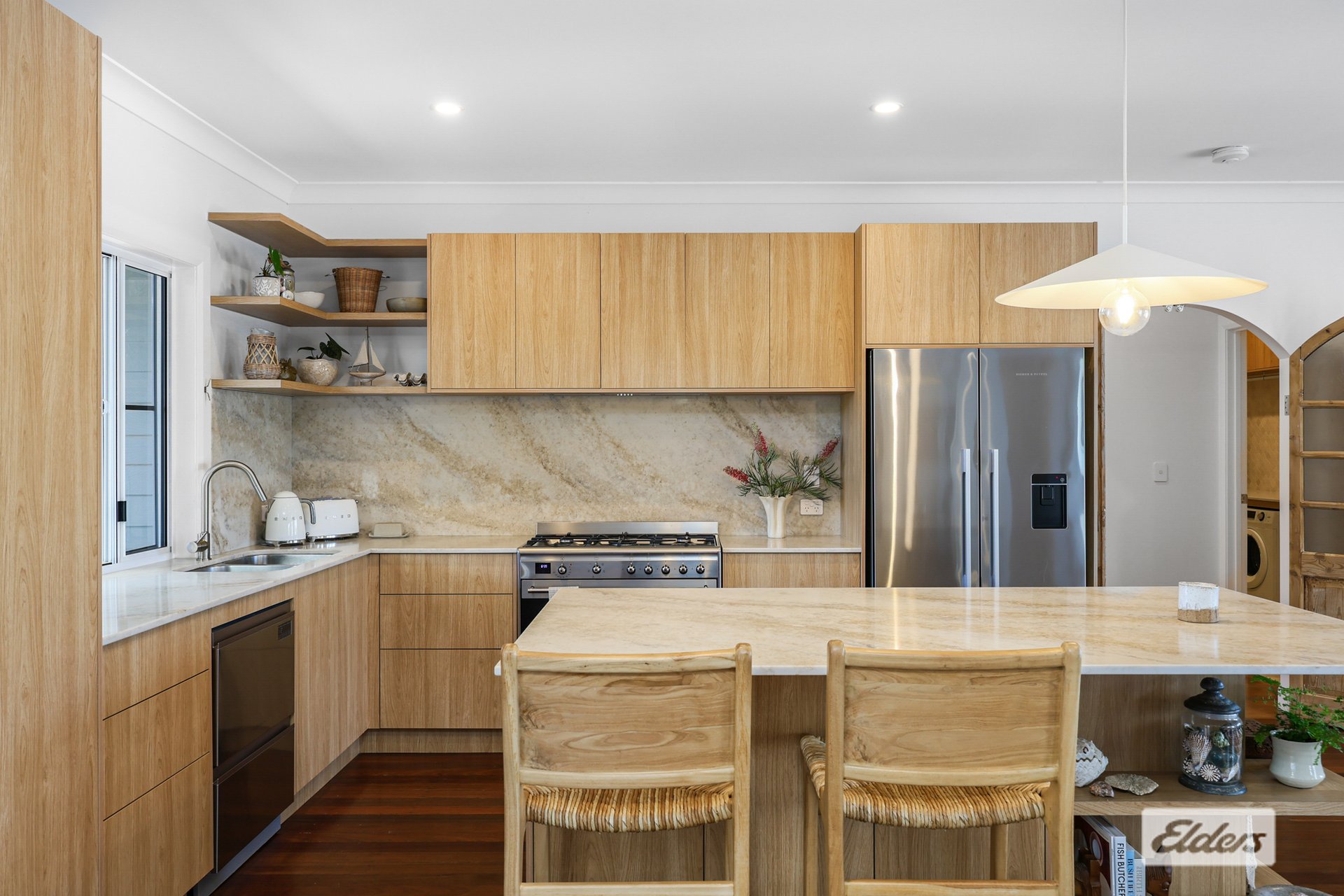 10 Kempsea Avenue — photo 8 of 10