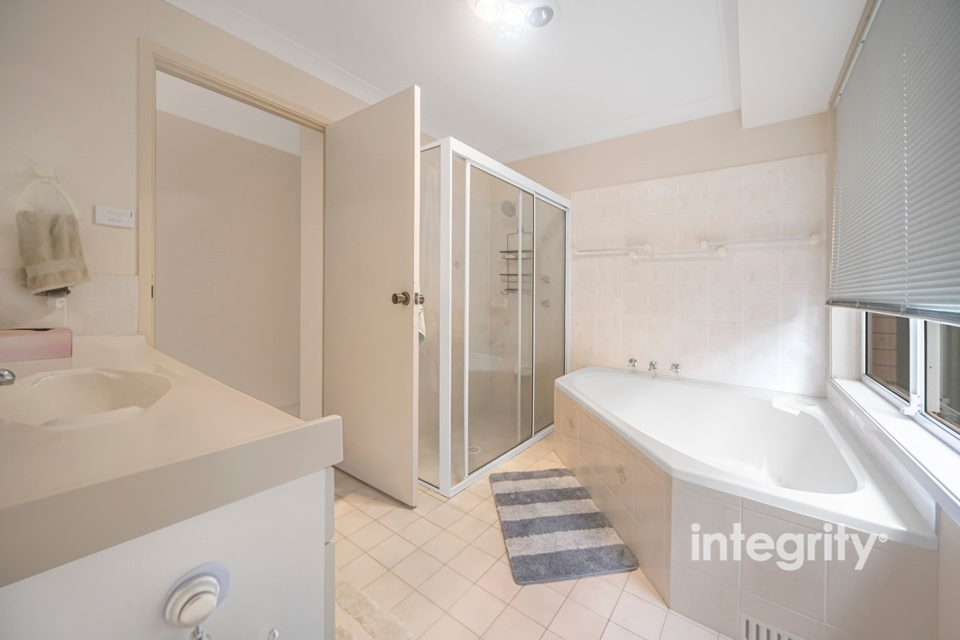 6 Elderberry Avenue, Worrigee For Sale by Integrity Real Estate - image 9