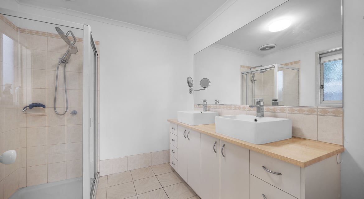 Family Home for rent near the amenities!