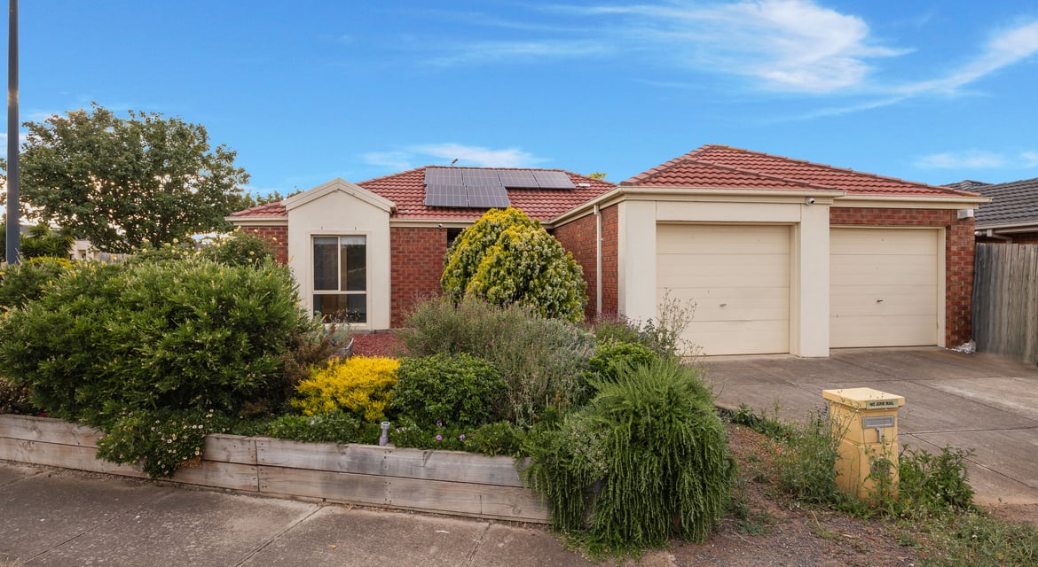 Family Home for rent near the amenities!