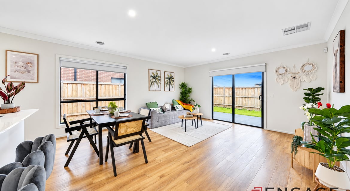Modern Family Living in a Premium Mambourin Location