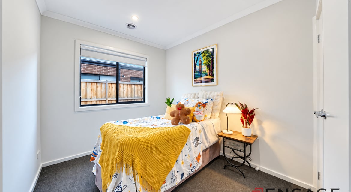 Modern Family Living in a Premium Mambourin Location