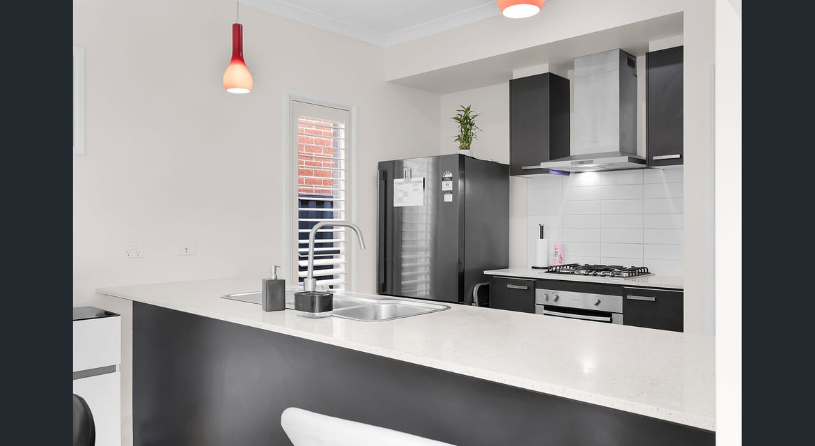 Modern Comfort & Convenience – 3 Bedroom Home for Rent in Manor Lakes
