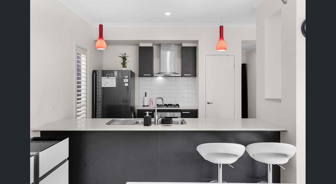 Modern Comfort & Convenience – 3 Bedroom Home for Rent in Manor Lakes