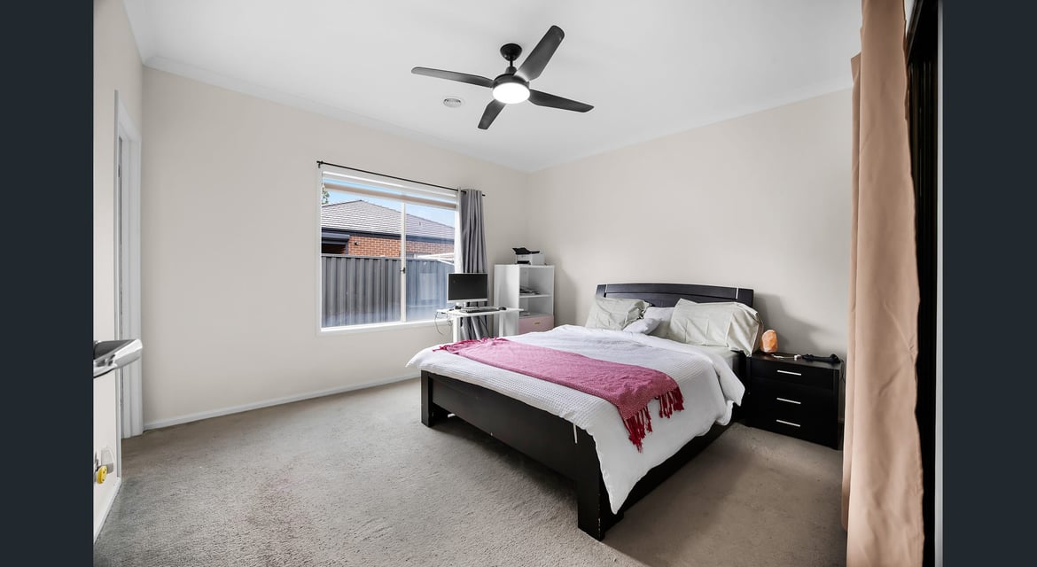 Modern Comfort & Convenience – 3 Bedroom Home for Rent in Manor Lakes