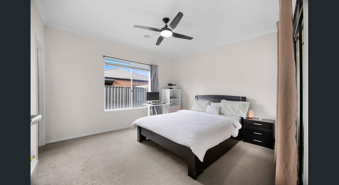 Modern Comfort & Convenience – 3 Bedroom Home for Rent in Manor Lakes