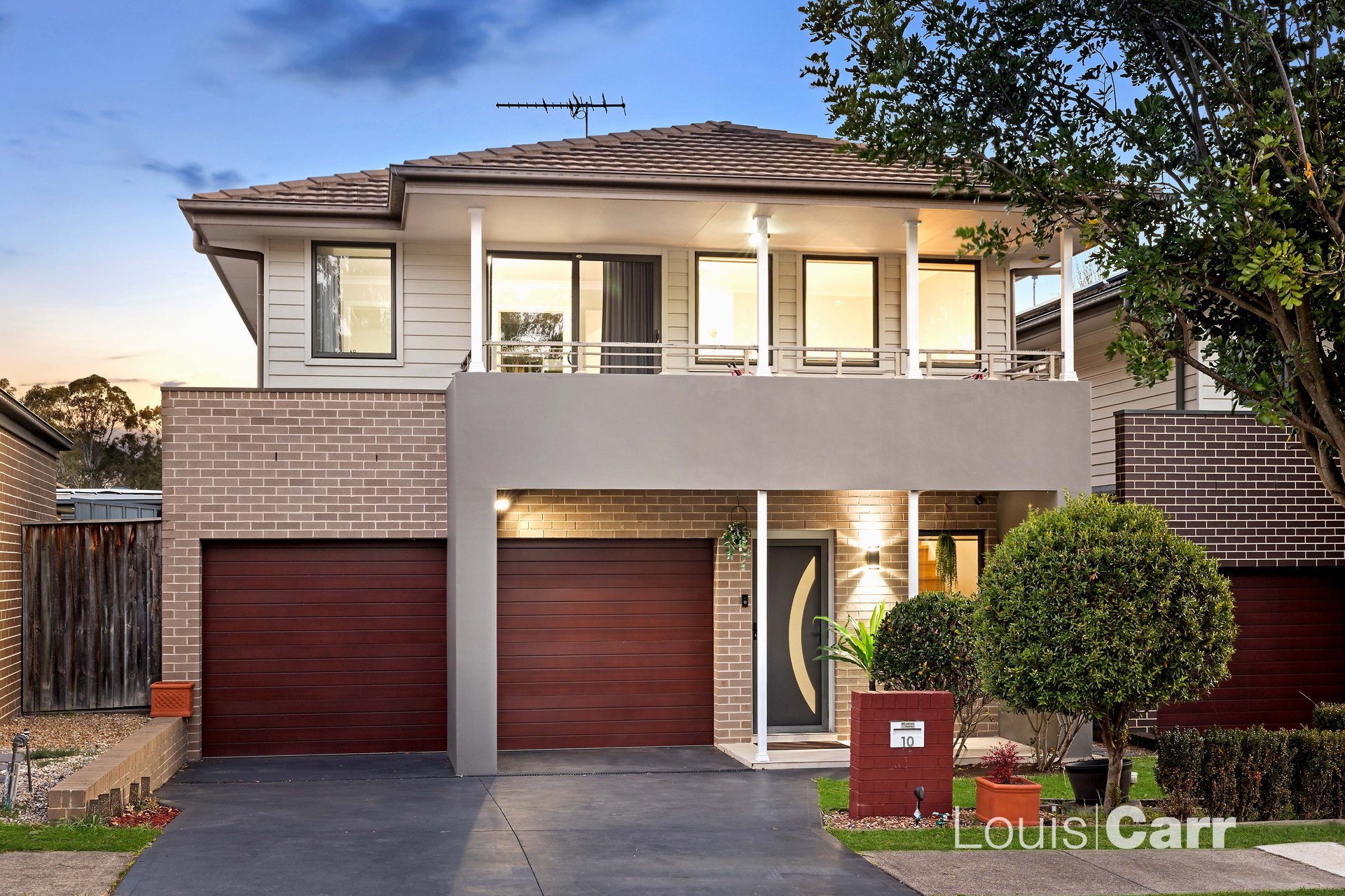 10 Fox Creek Circuit, Kellyville Sold by Louis Carr Real Estate