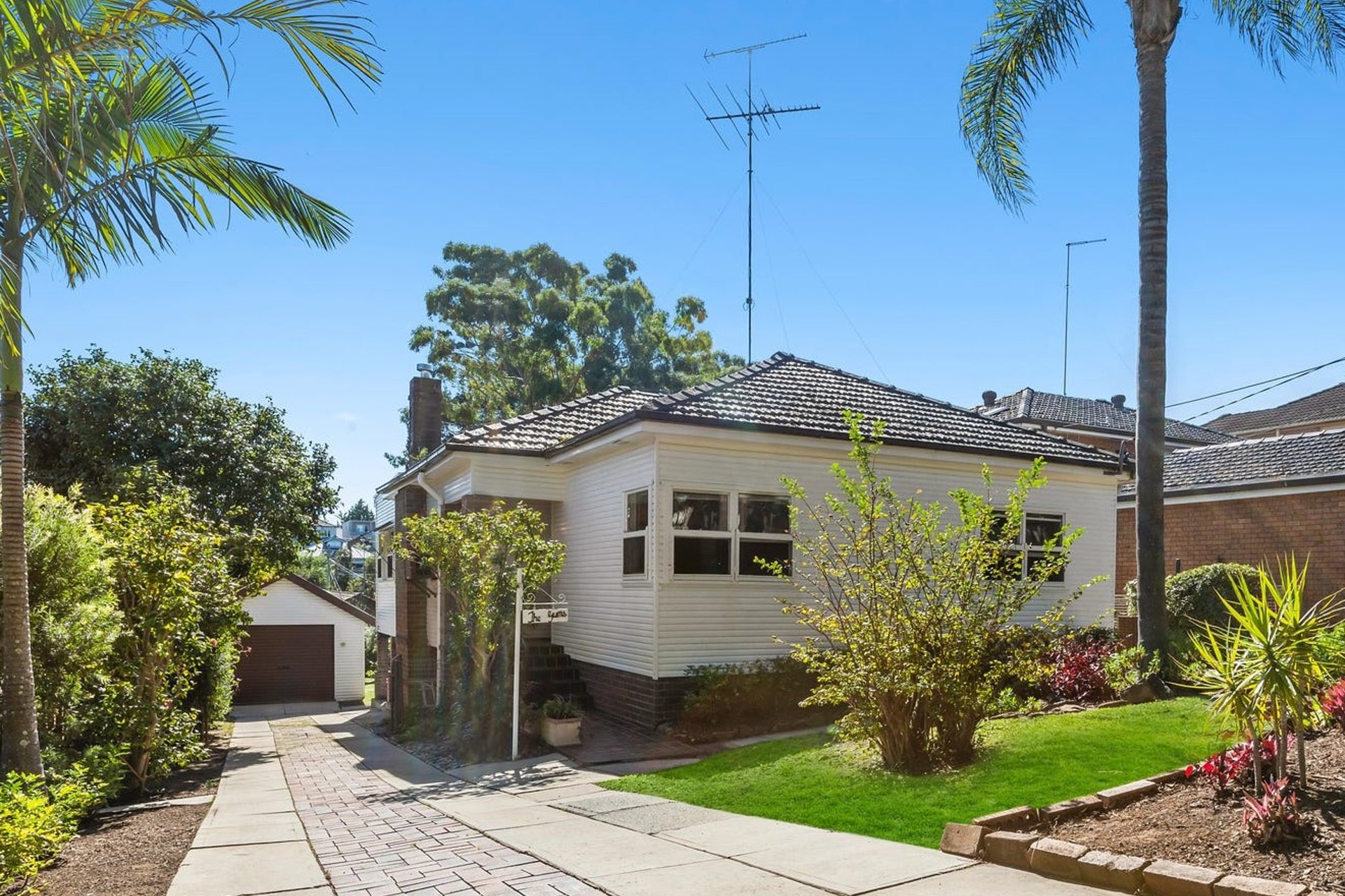 27 Boulton Street, Putney For Lease by Cassidy Real Estate