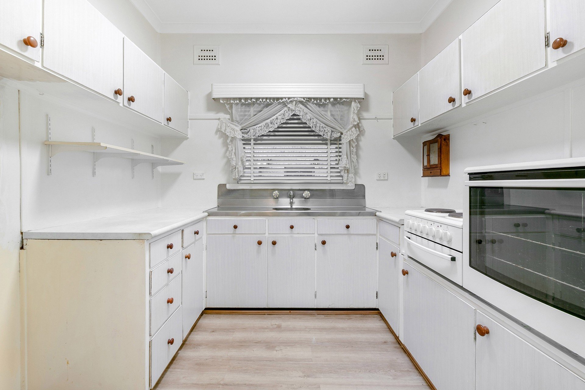 27 Boulton Street, Putney For Lease by Cassidy Real Estate - image 1
