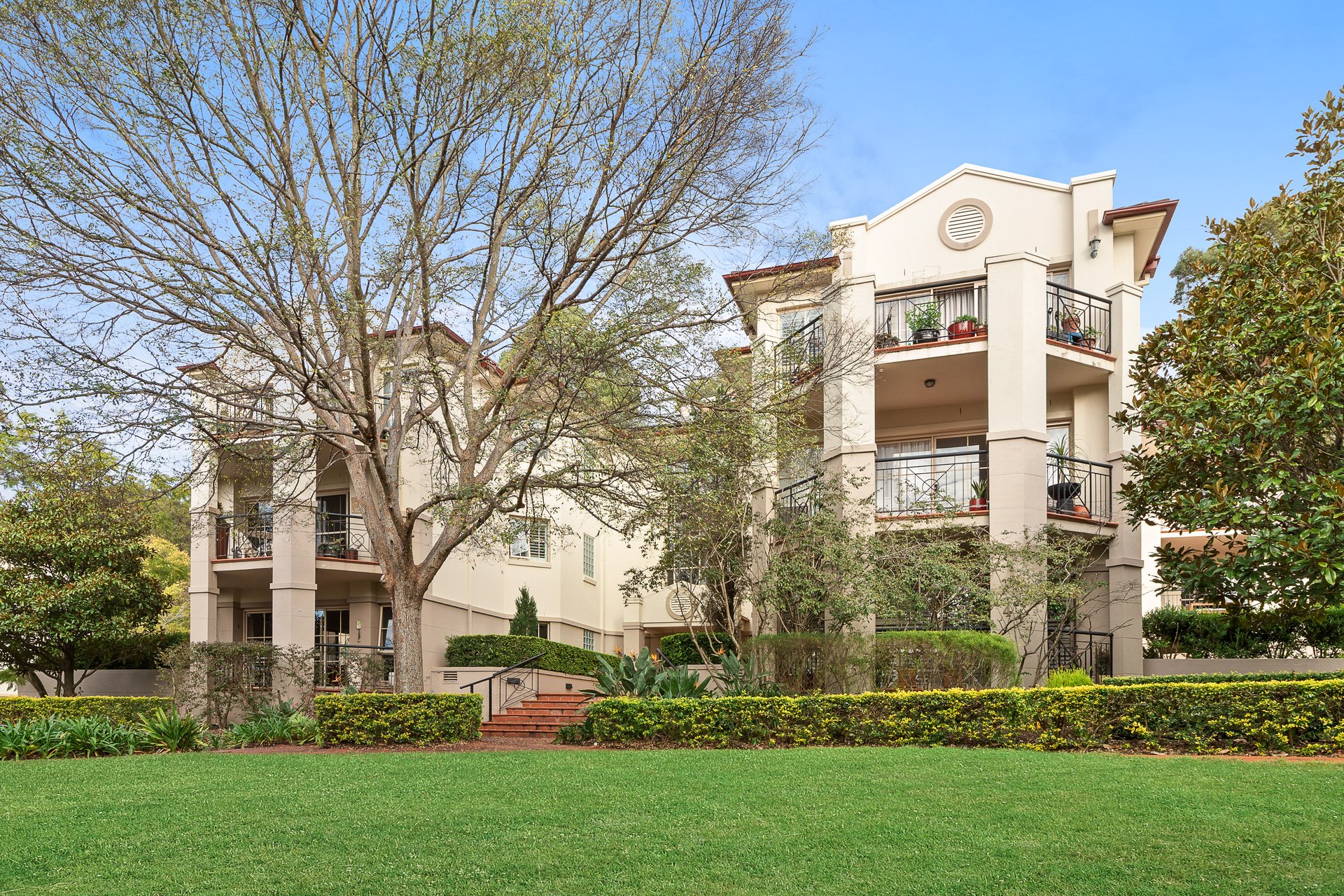 11/4 Mortimer Lewis Drive, Huntleys Cove Sold by Cassidy Real Estate