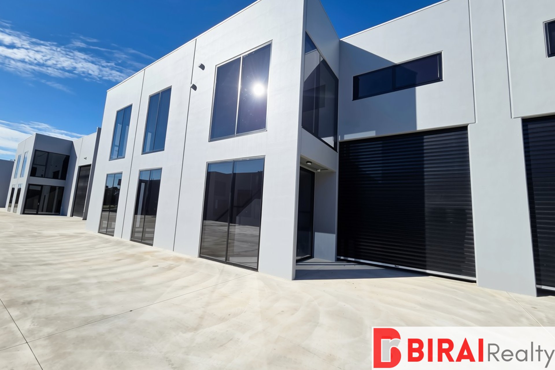 FOR LEASE | BRAND NEW WAREHOUSE HOPPERS CROSSING 204M2*