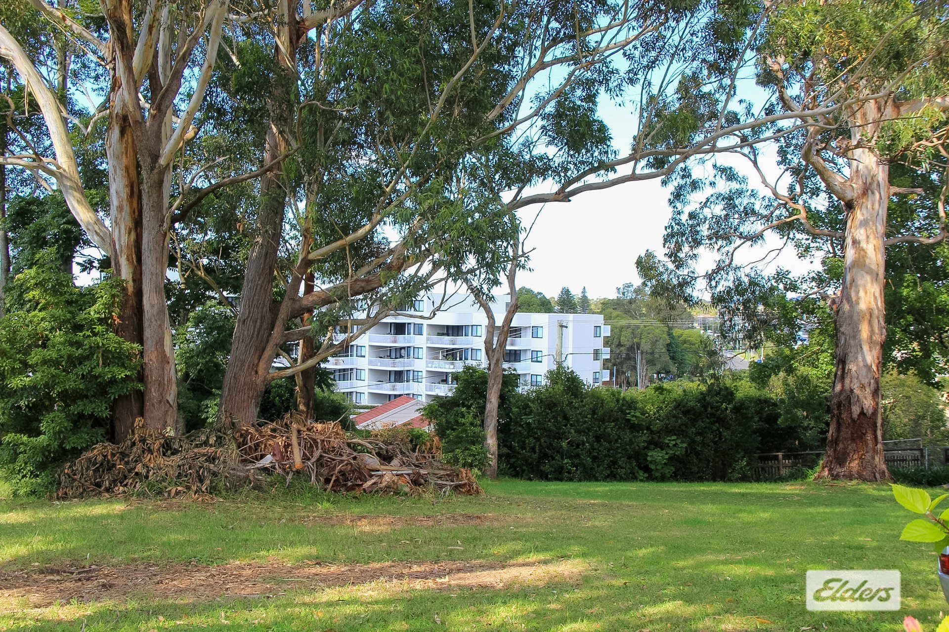 19-21 High Street — photo 8 of 10