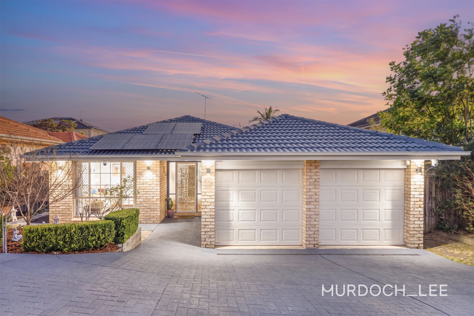 24 Buller Circuit, Beaumont Hills For Sale by Murdoch Lee Estate Agents