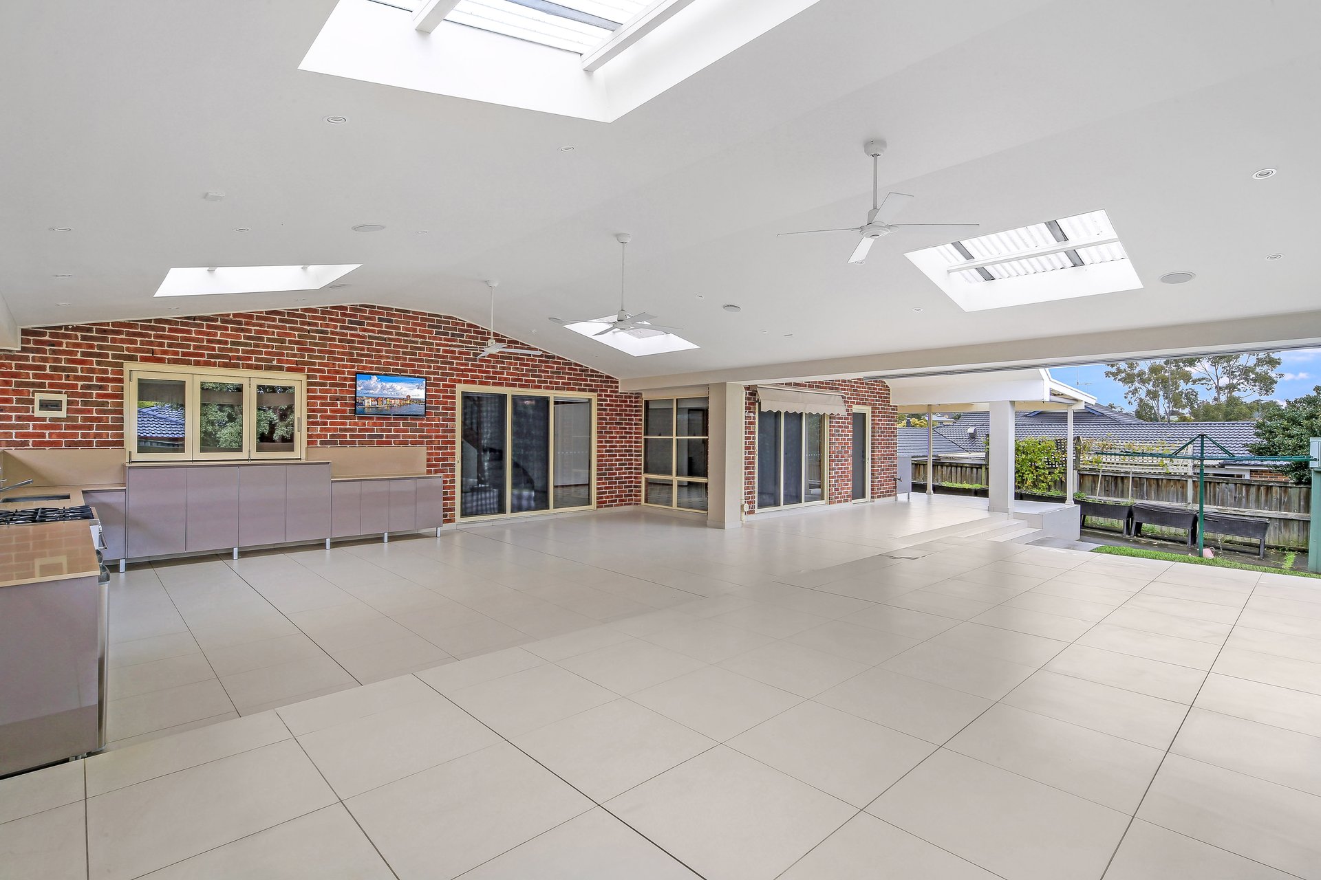 7 Toorak Court, Cherrybrook For Lease by Murdoch Lee Estate Agents - image 3