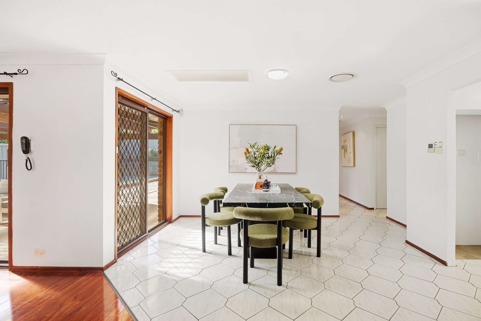 37 Baulkham Hills Road, Baulkham Hills For Sale by Murdoch Lee Estate Agents - image 5
