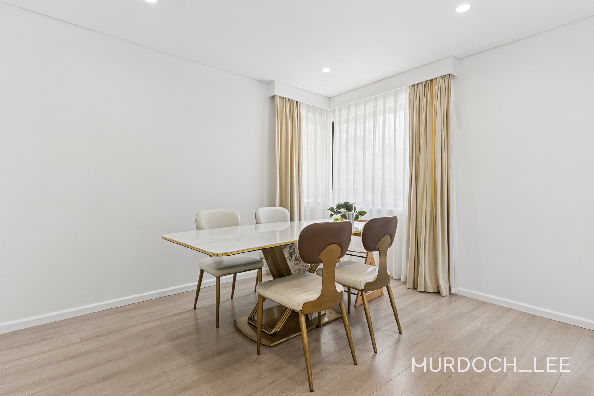 25 Orange Grove, Castle Hill Auction by Murdoch Lee Estate Agents - image 6