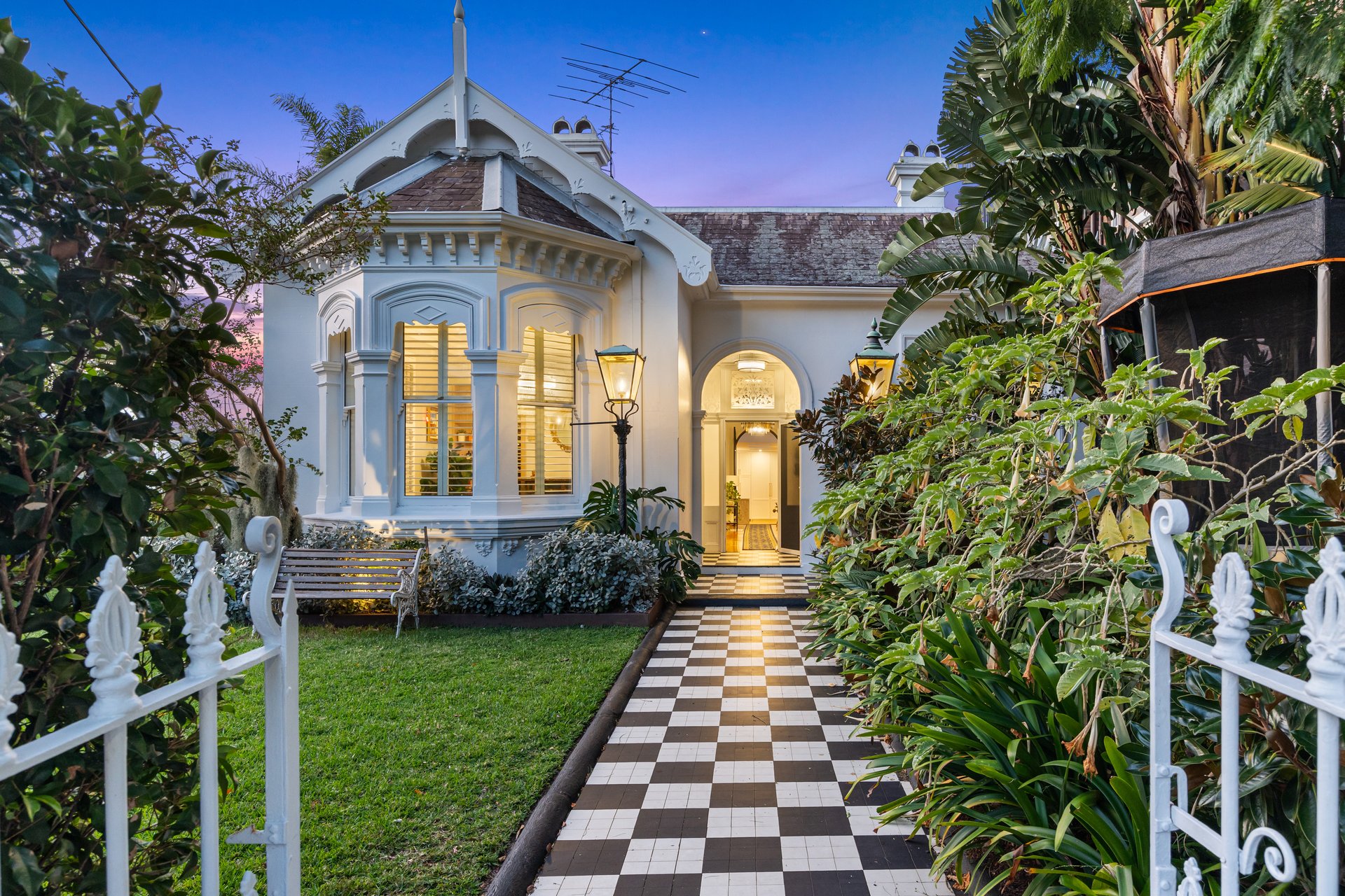 86 Coogee Bay Road, Coogee For Lease by Ballard Property - image 2
