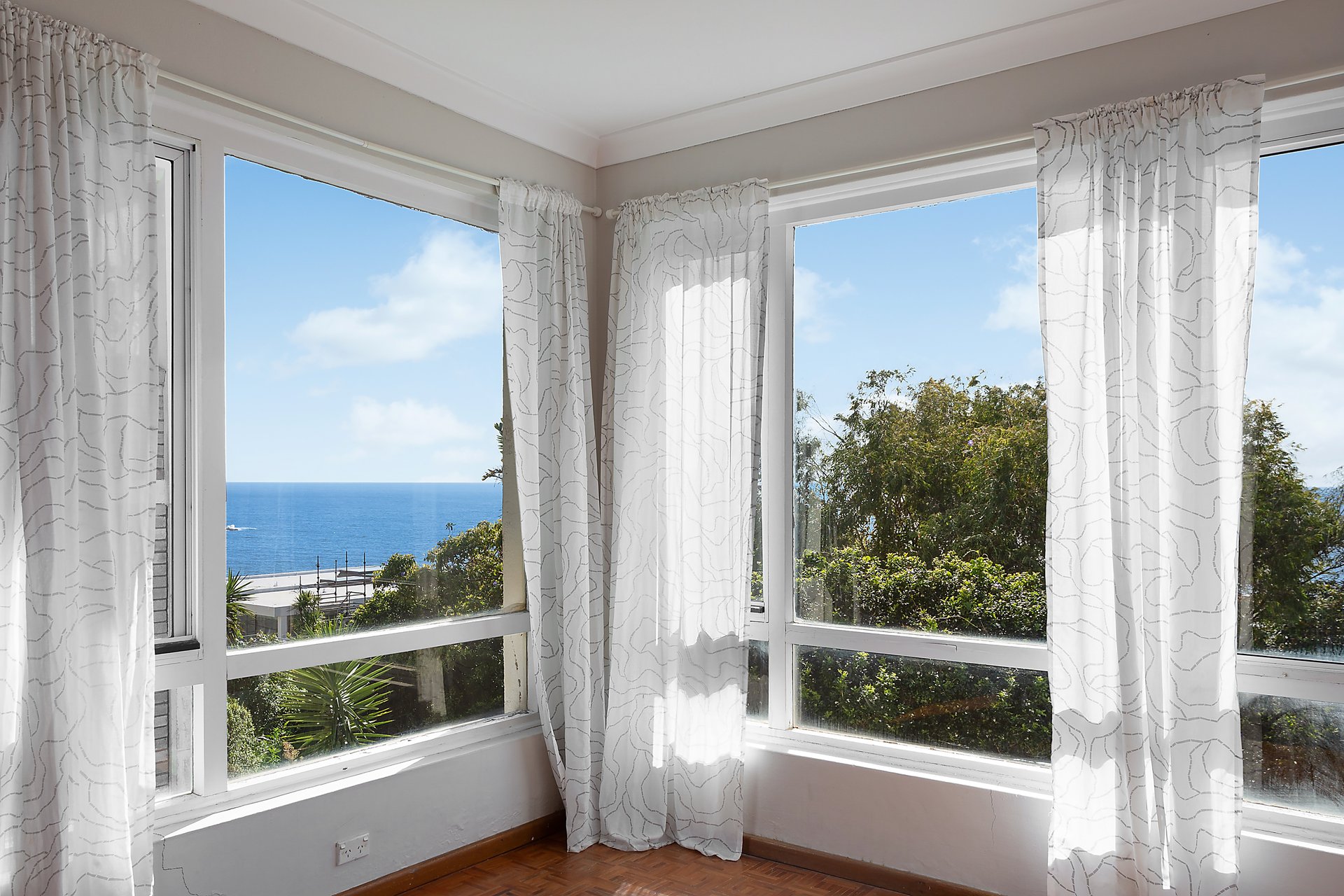 77 Denning Street, South Coogee Auction by Sydney Sotheby's International Realty - image 7