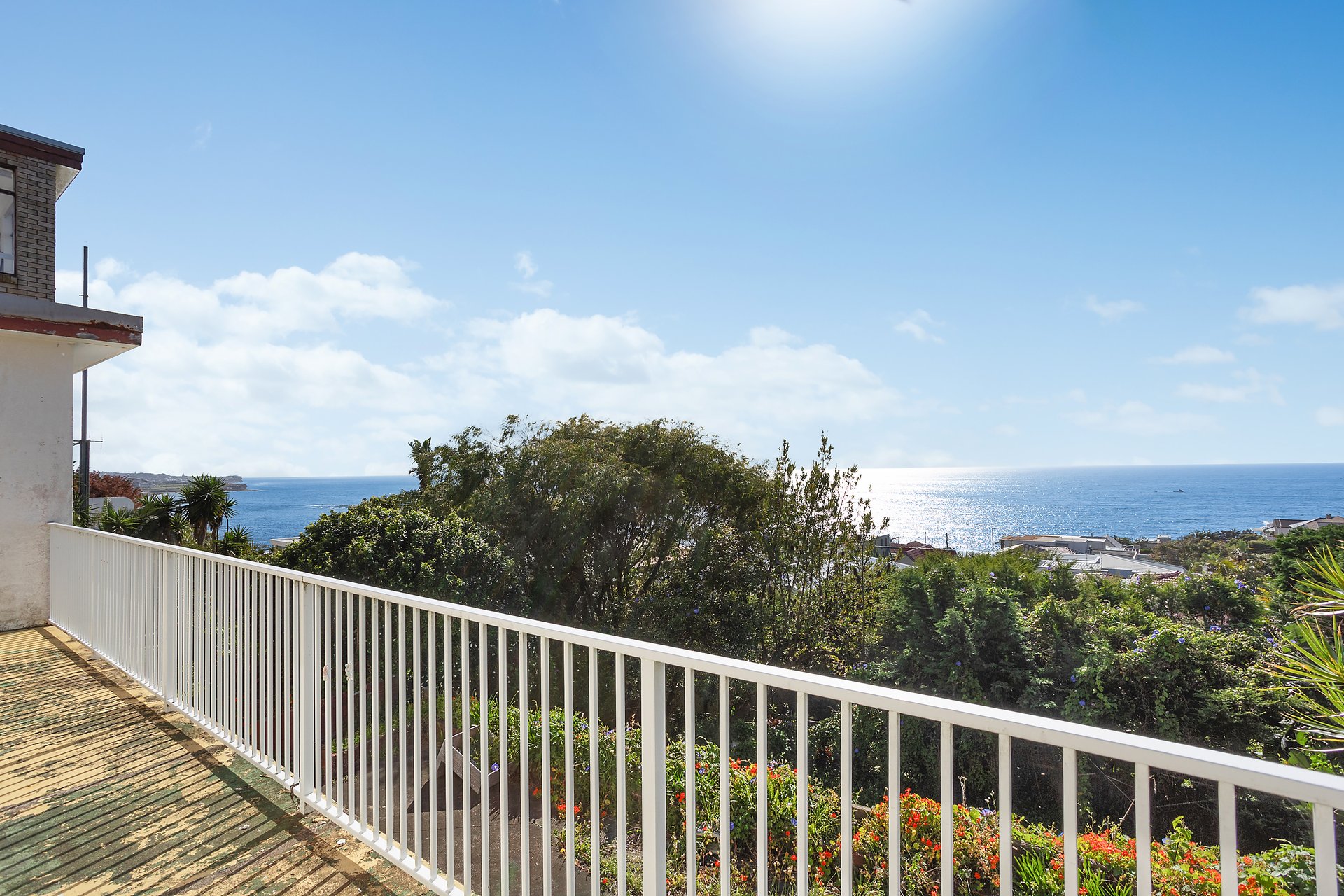 77 Denning Street, South Coogee Auction by Sydney Sotheby's International Realty - image 3