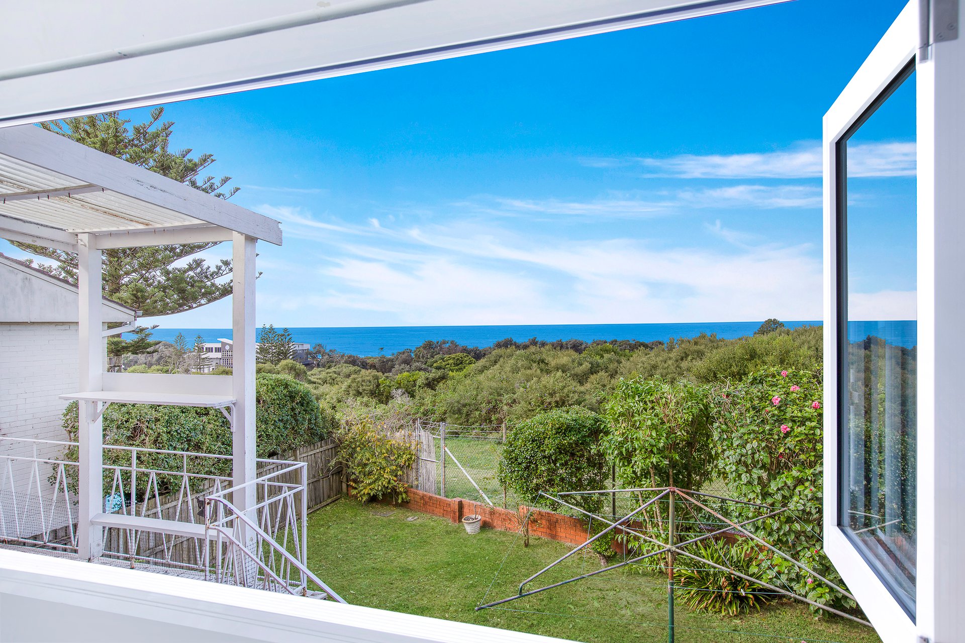 23 Byrne Crescent, Maroubra For Sale by Sydney Sotheby's International Realty - image 3