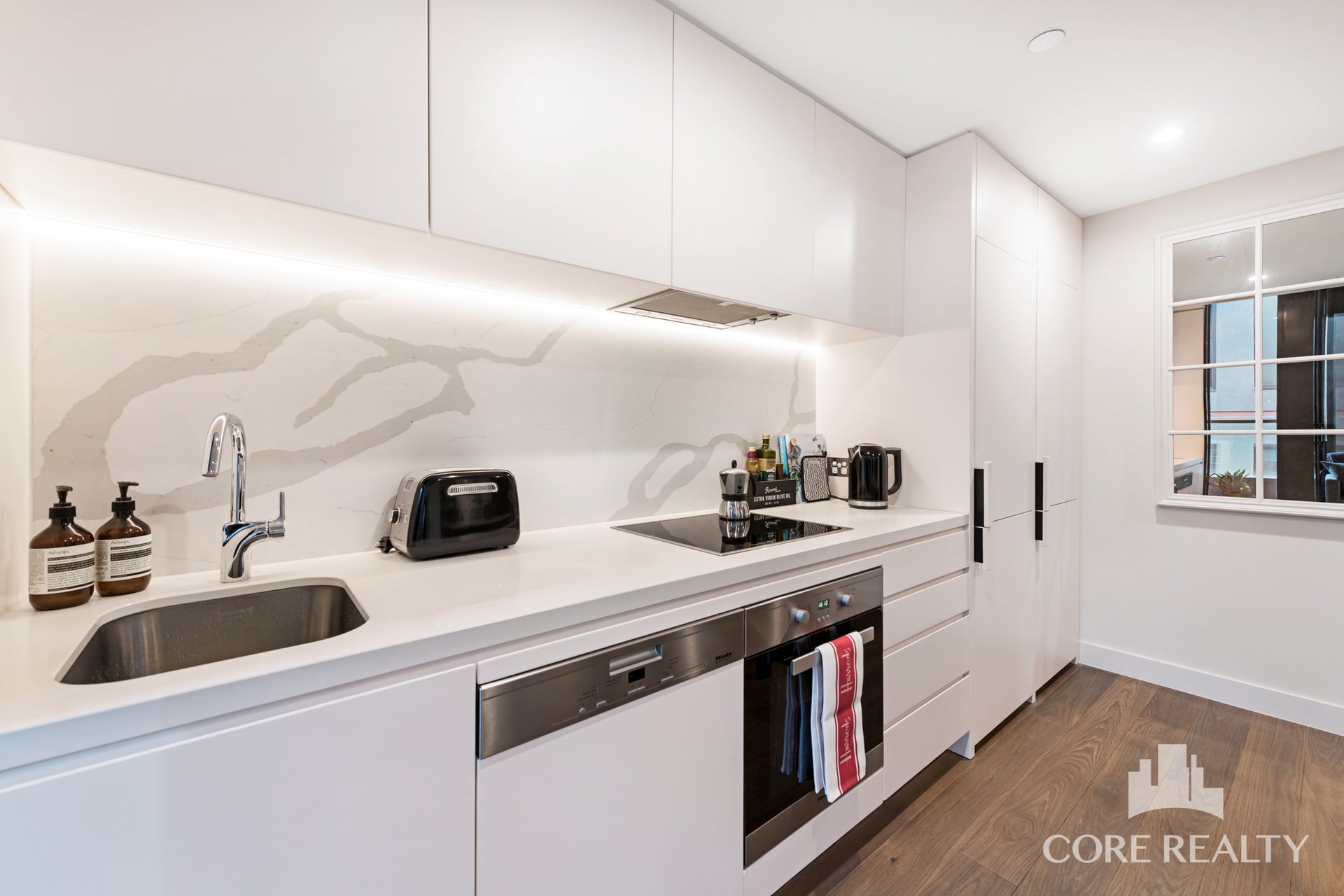 Unit 627/555 St Kilda Road Melbourne