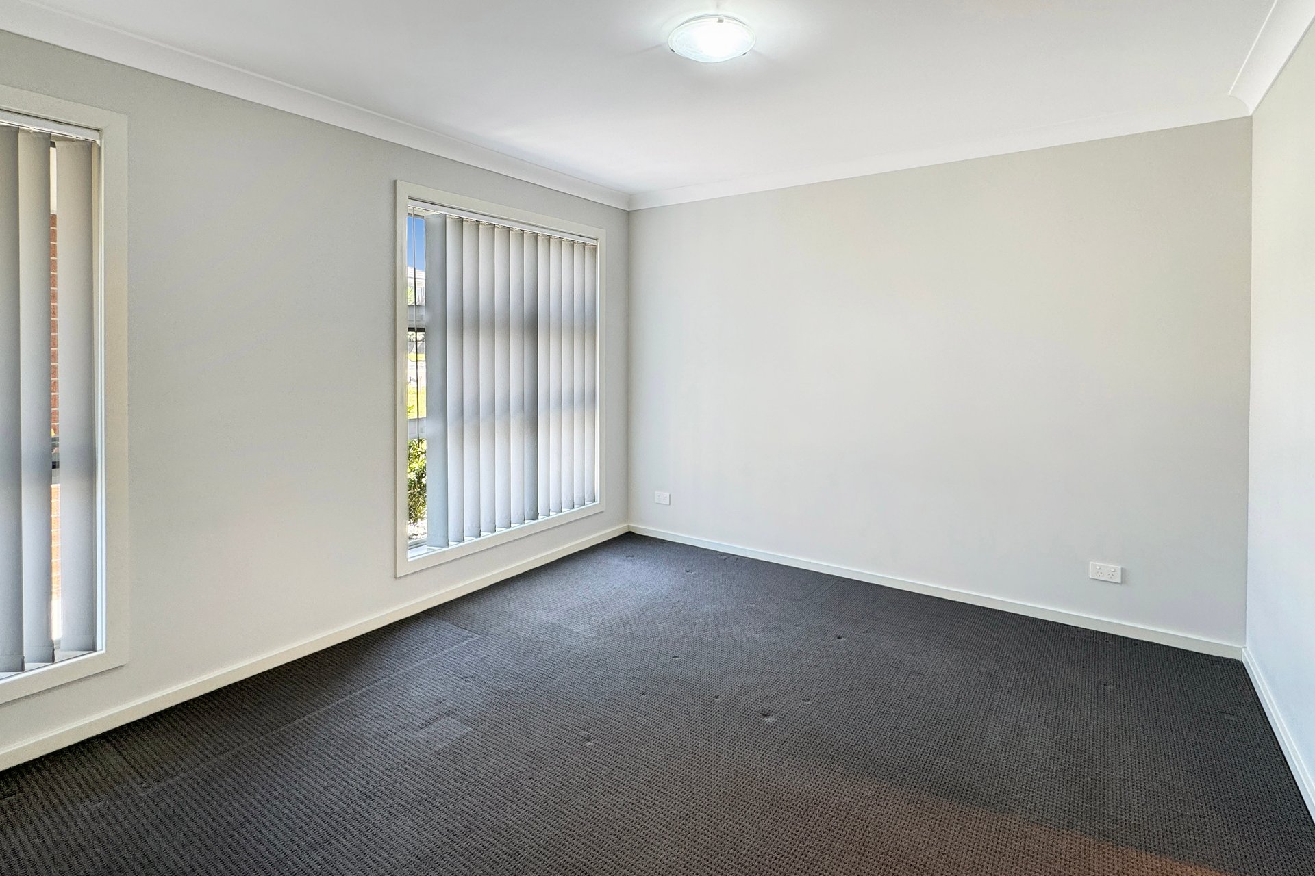 16 Emerton Street — photo 3 of 5
