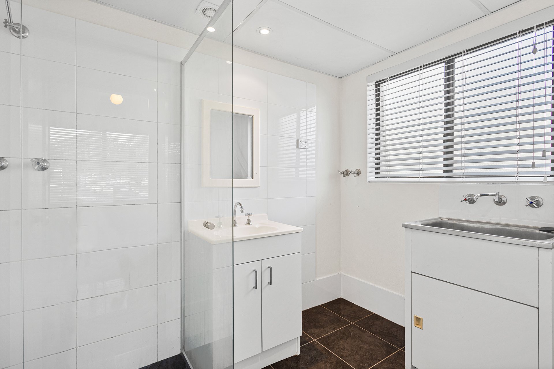 1/53 Carters Lane, Fairy Meadow For Lease by Laurence Morgan Real Estate - image 2