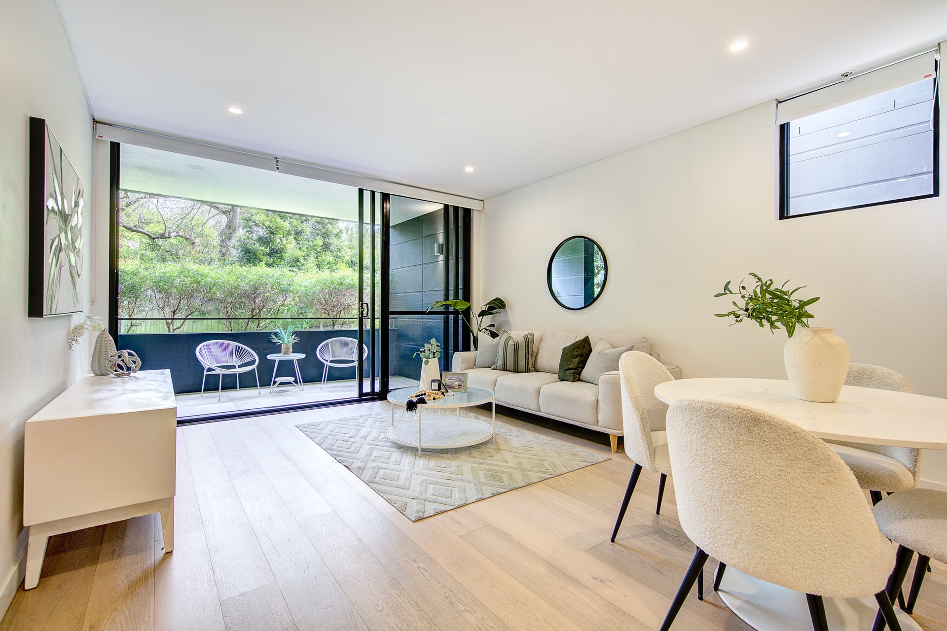 44/1 Womerah Street, Turramurra Auction by Chan Yahl