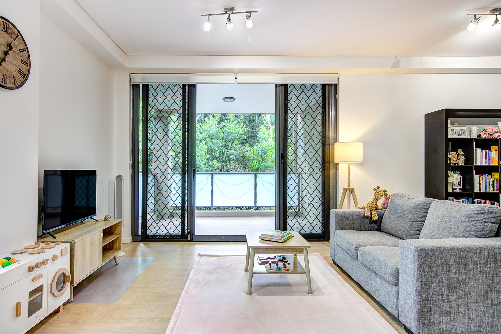 14/2b Womerah Street, Turramurra Auction by Chan Yahl