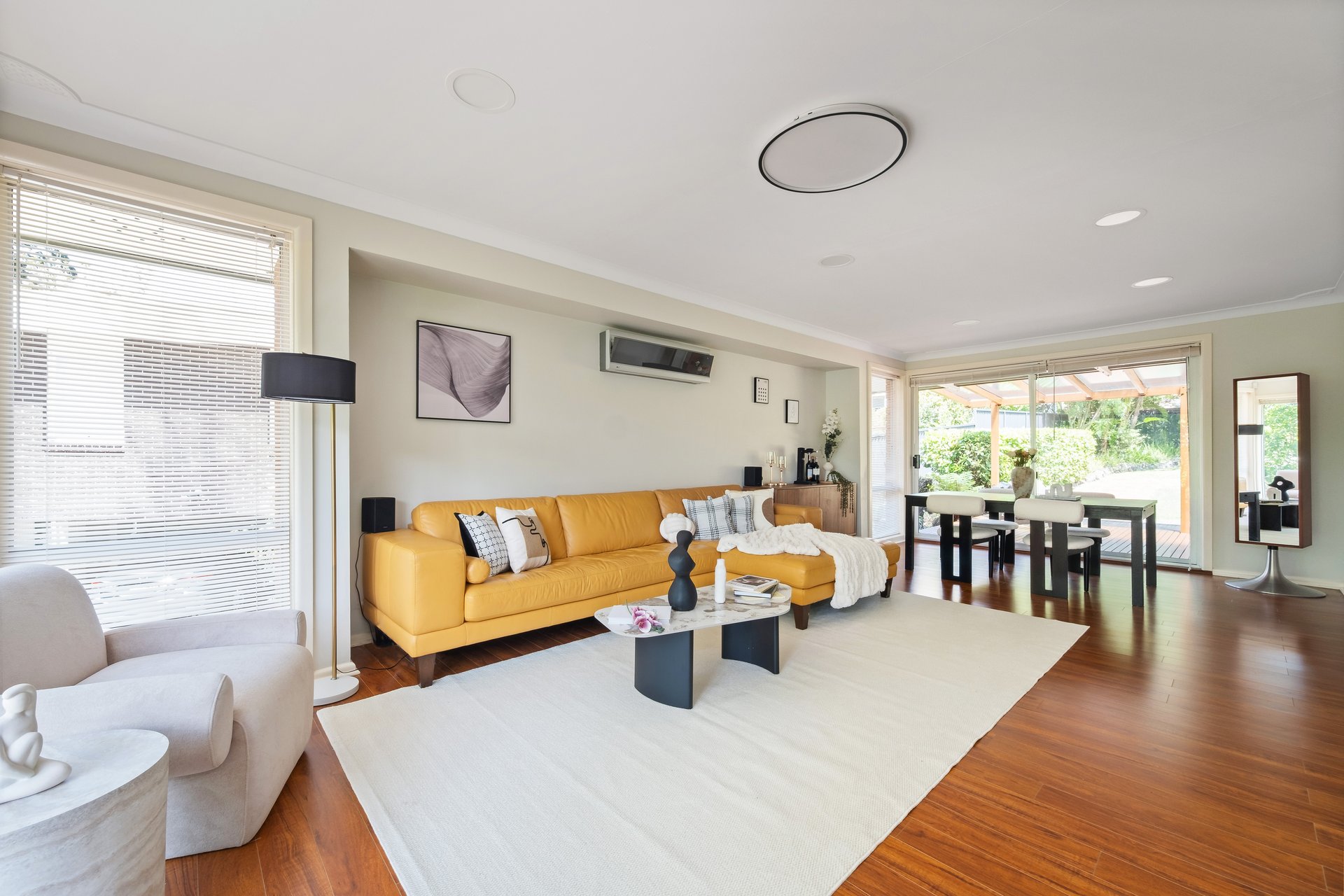 4 Woodward Place, St Ives Auction by Chan Yahl - image 2